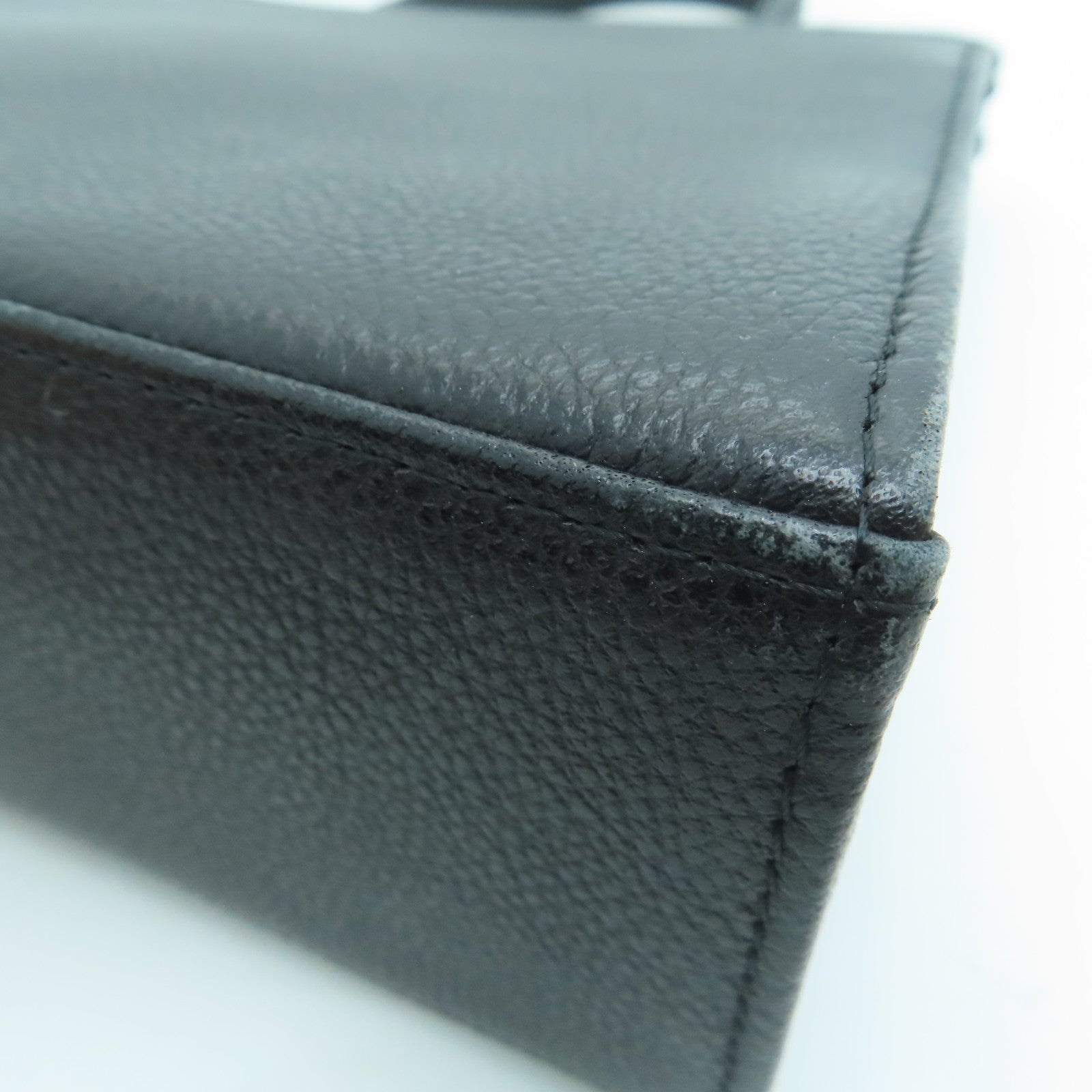 YVES SAINT LAURENT 牛皮皮革Handbag手挽袋黑色