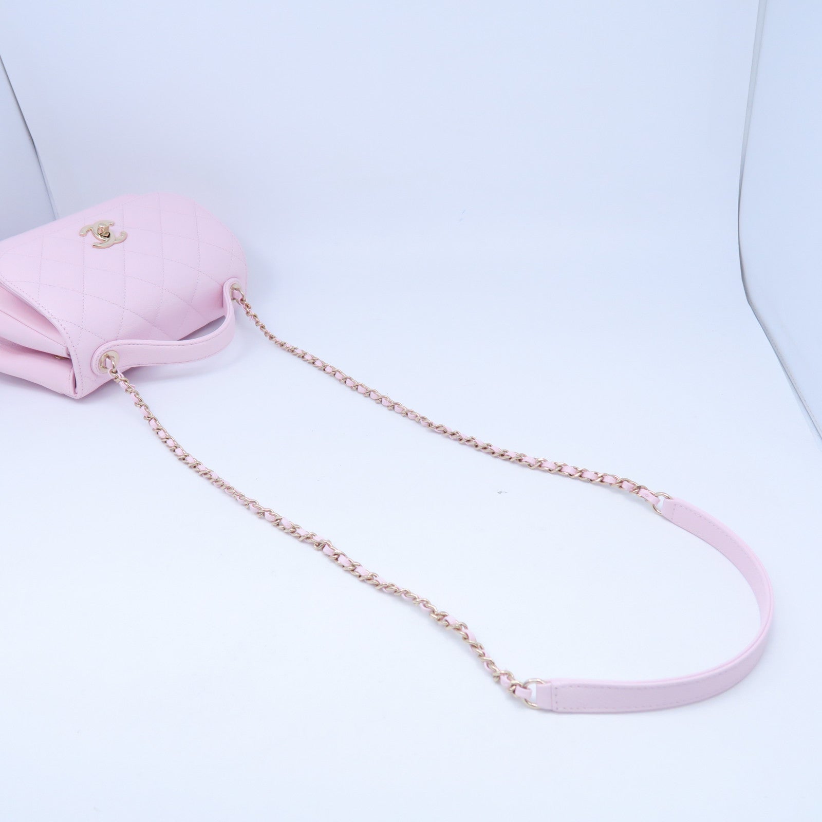 CHANEL 菱格牛皮皮革Chain Shoulder金扣鏈帶肩背袋粉紅色
