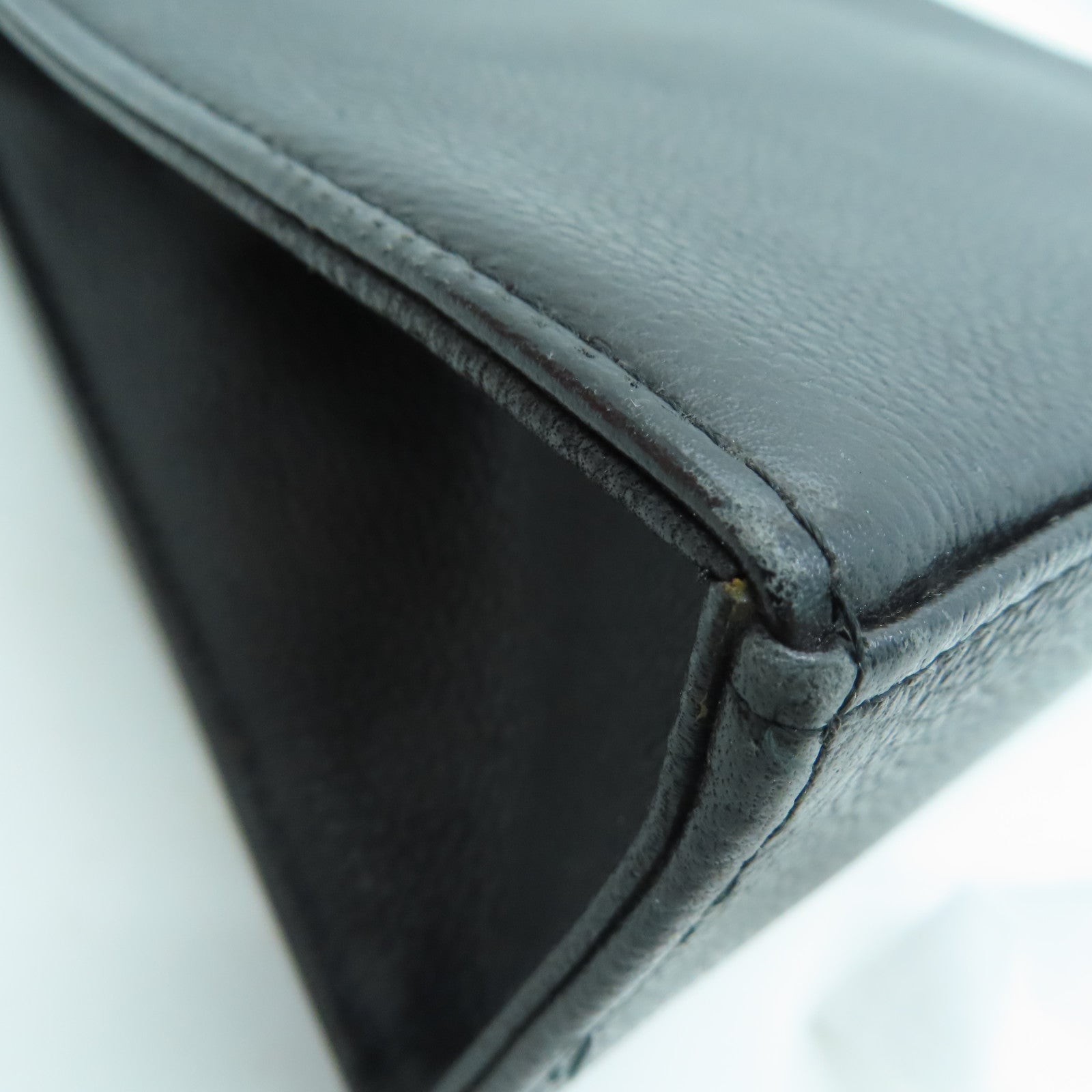 YVES SAINT LAURENT 牛皮皮革Handbag手挽袋黑色