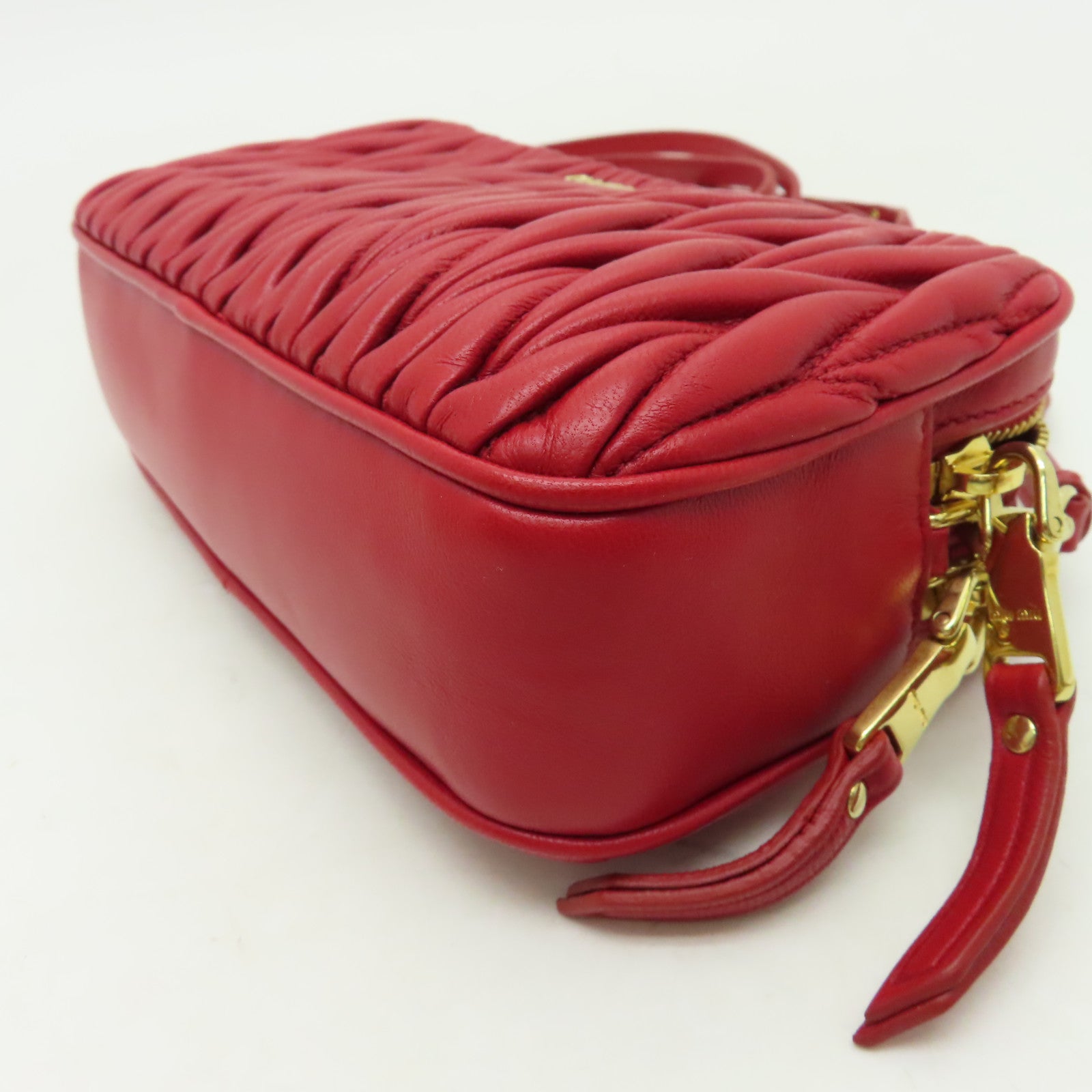 Miu Miu 羊皮皮革Shoulder Bag金扣肩背袋紅色
