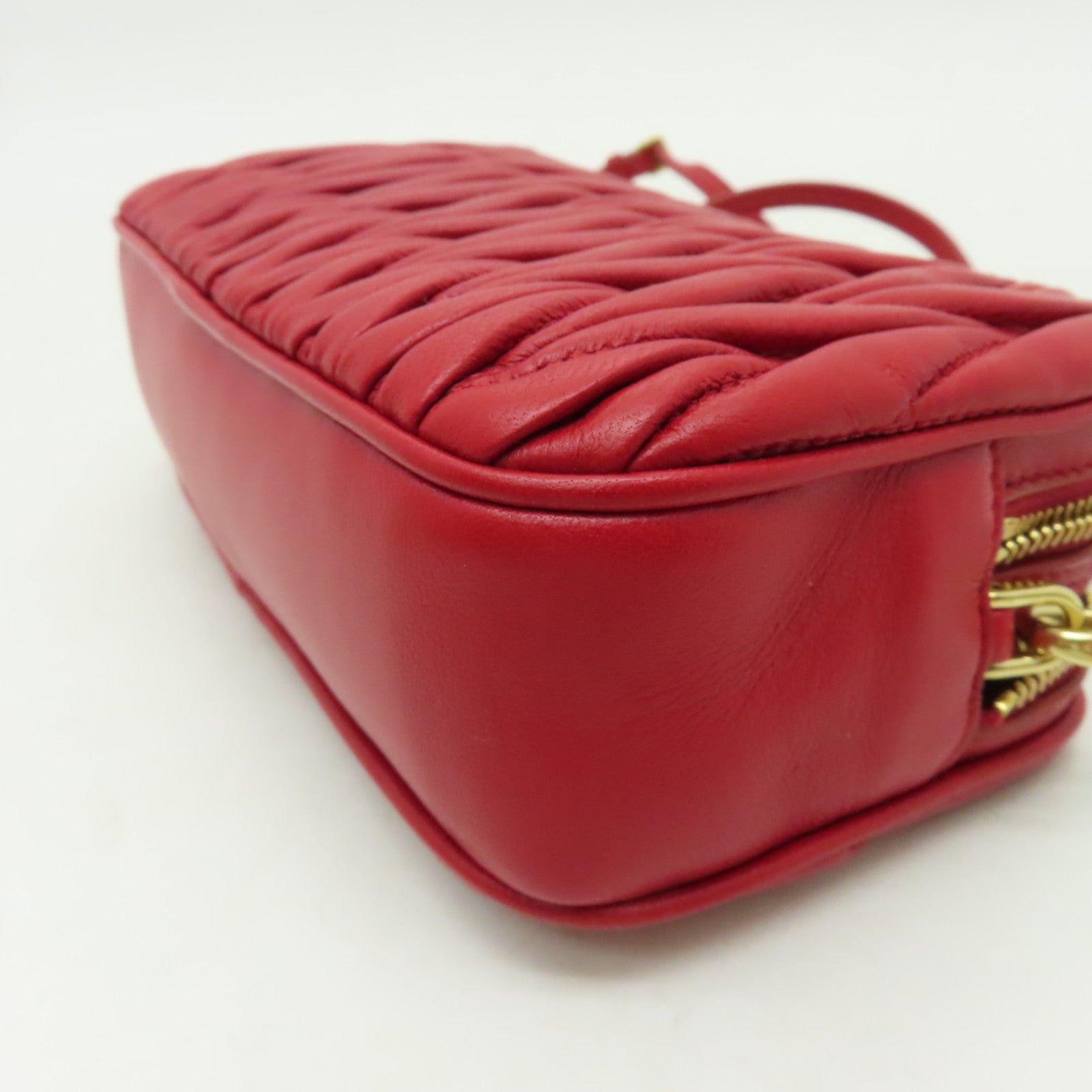 Miu Miu 羊皮皮革Shoulder Bag金扣肩背袋紅色