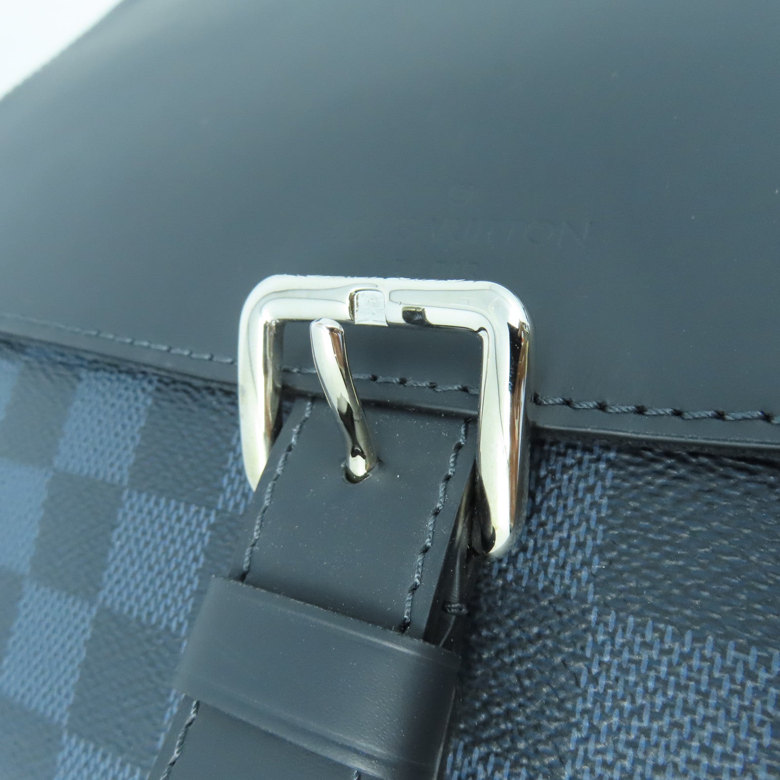 LOUIS VUITTON Damier Cobalt Messenger Bag銀扣肩背袋藍色/黑色