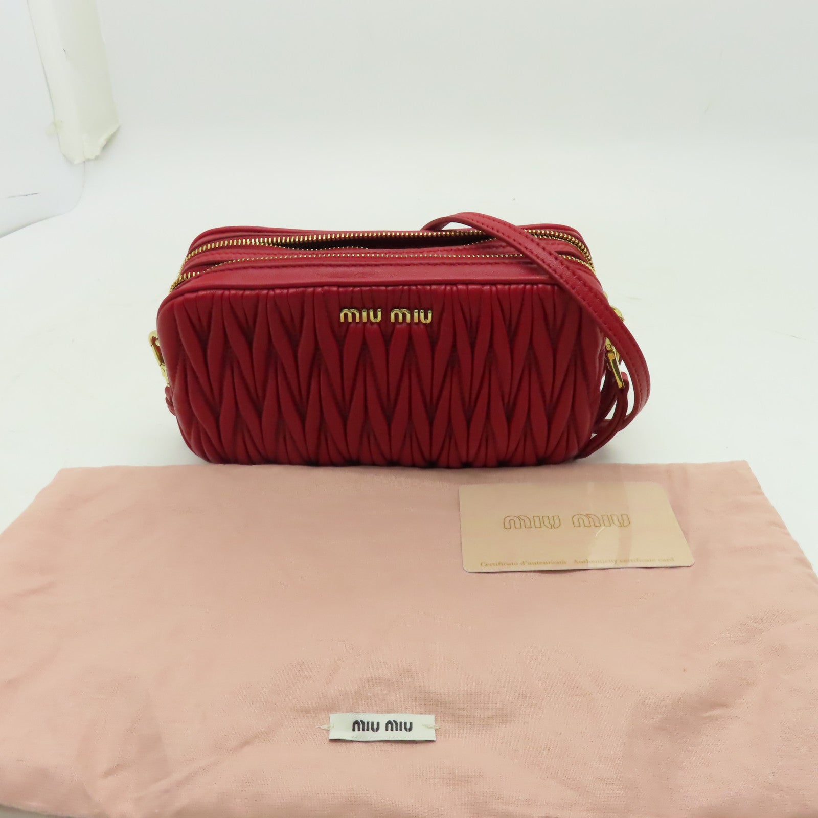 Miu Miu 羊皮皮革Shoulder Bag金扣肩背袋紅色