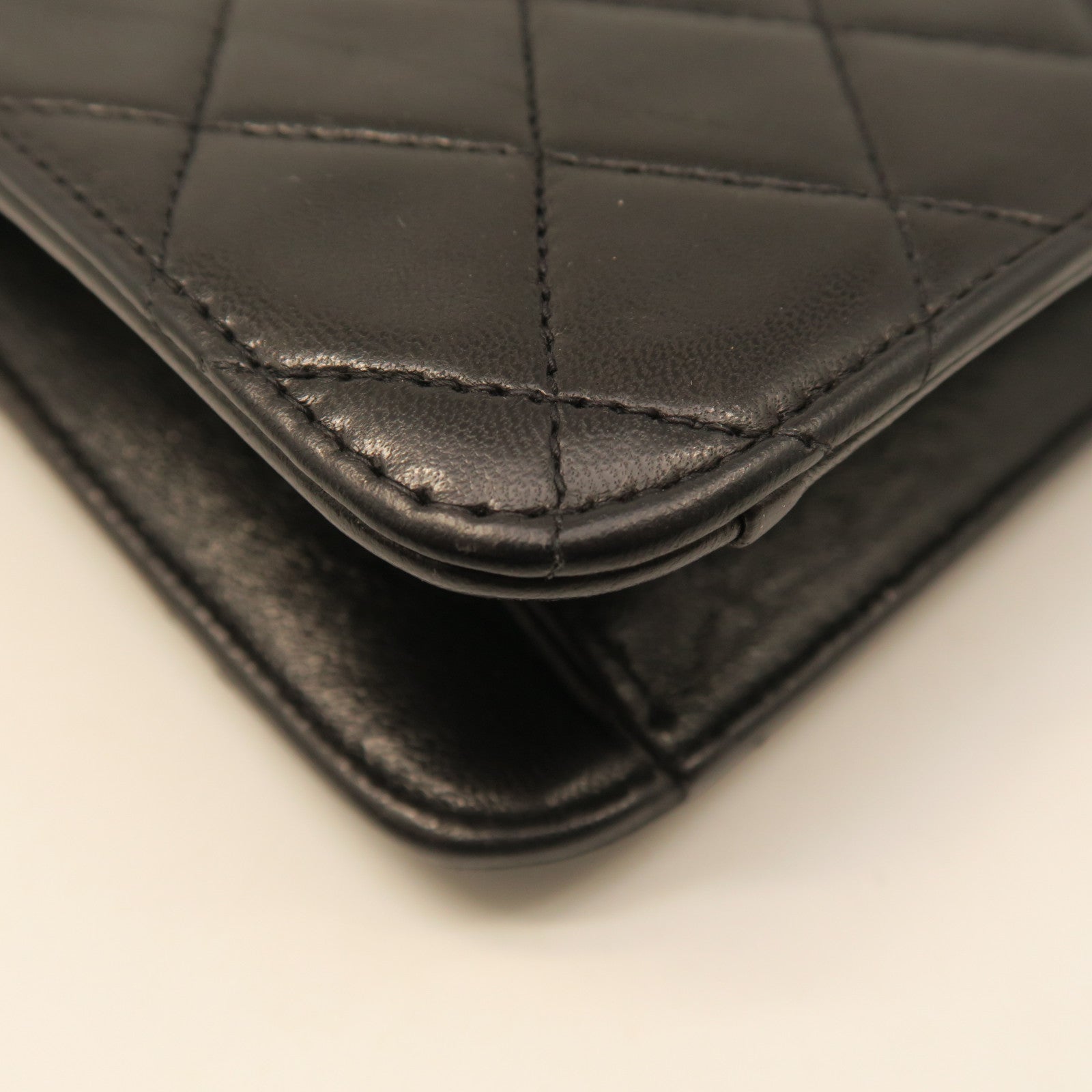 CHANEL 菱格羊皮皮革Vintage Flap Bag金扣鏈帶肩背袋黑色