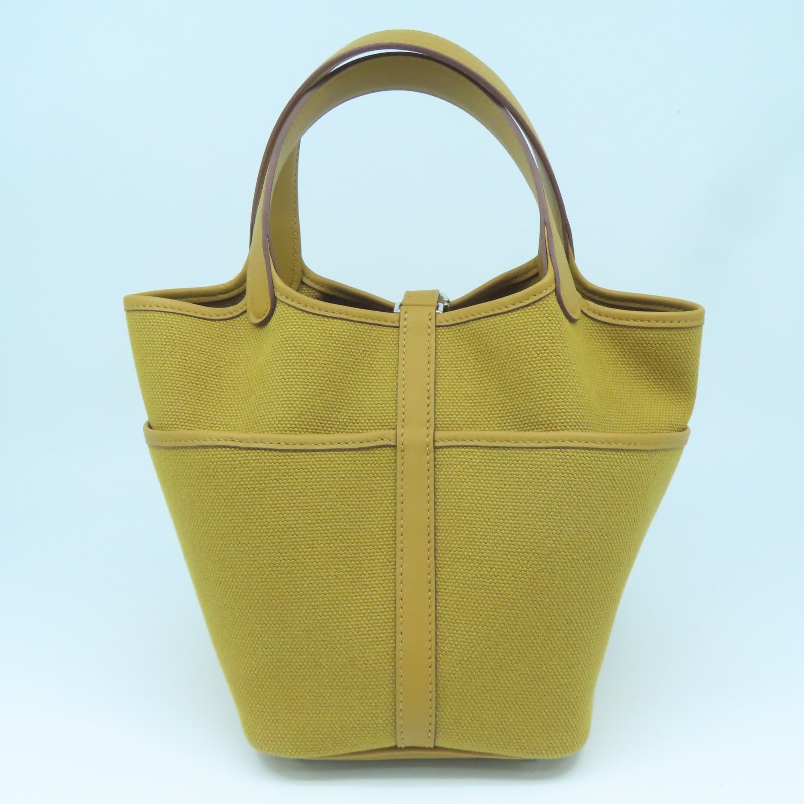 HERMES Swift Leather/Toile Geoland Canvas Picotin Cargo PM Silver Button Handle Bag Sesame
