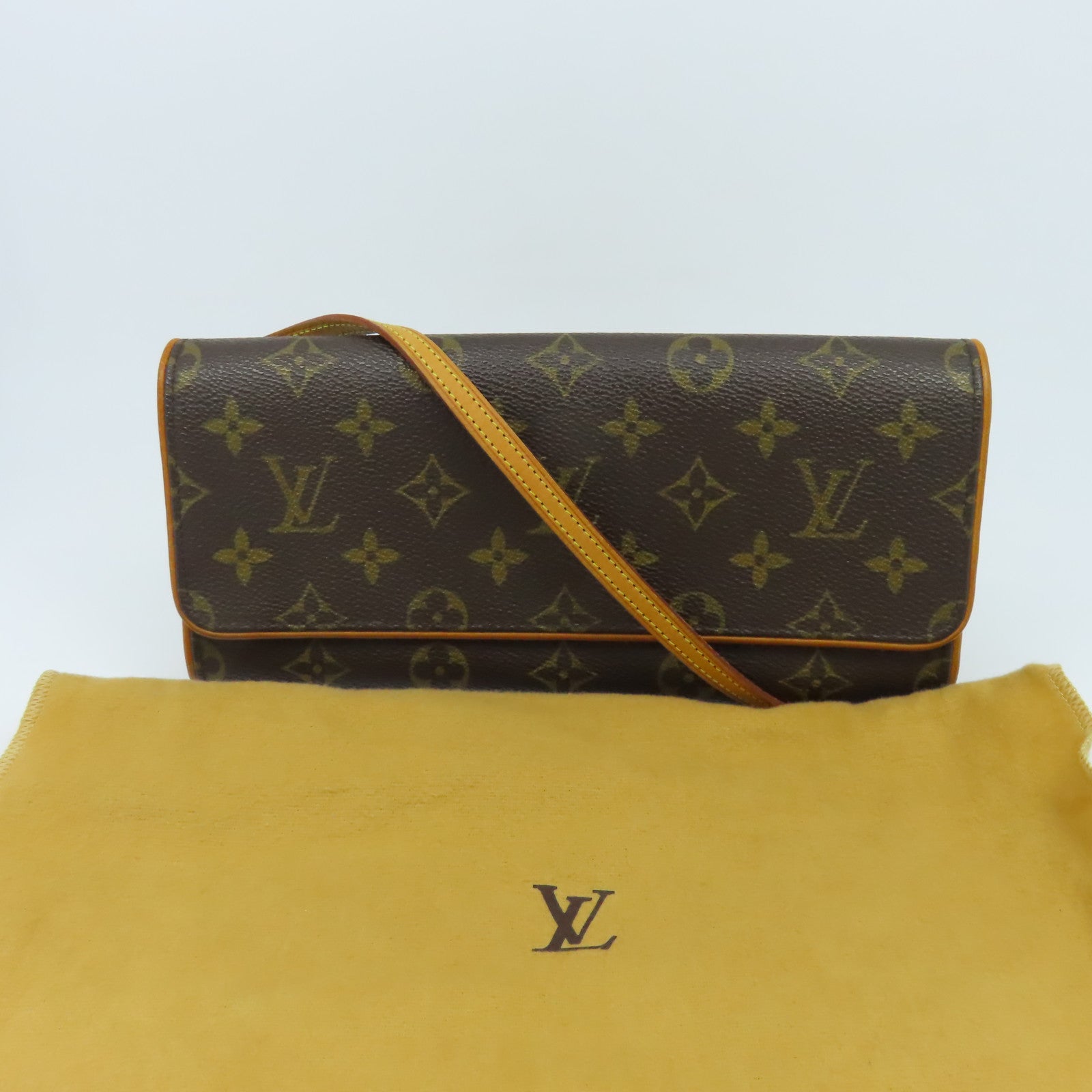 LOUIS VUITTON Monogram Pochette Twin GM金扣肩背袋啡色