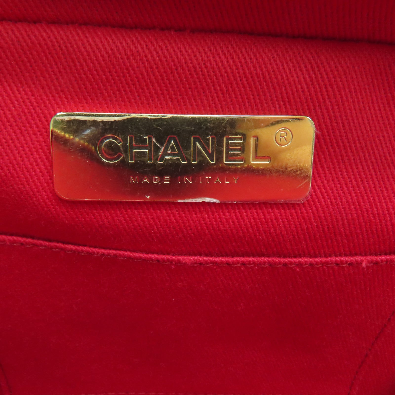 CHANEL Lingge Caviar Leather Affinity Camera Case Gold Buckle Chain Handle Shoulder Back Dual-purpose Bag Red