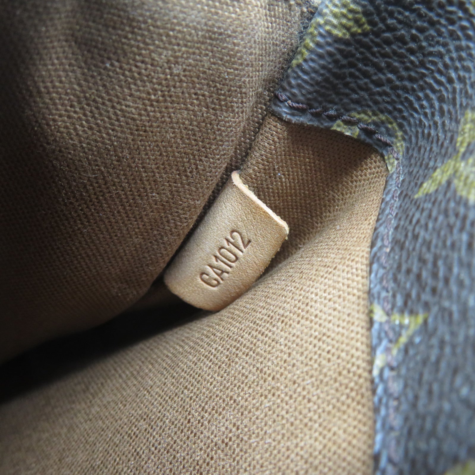 LOUIS VUITTON Monogram Pochette Gange金扣腰包啡色