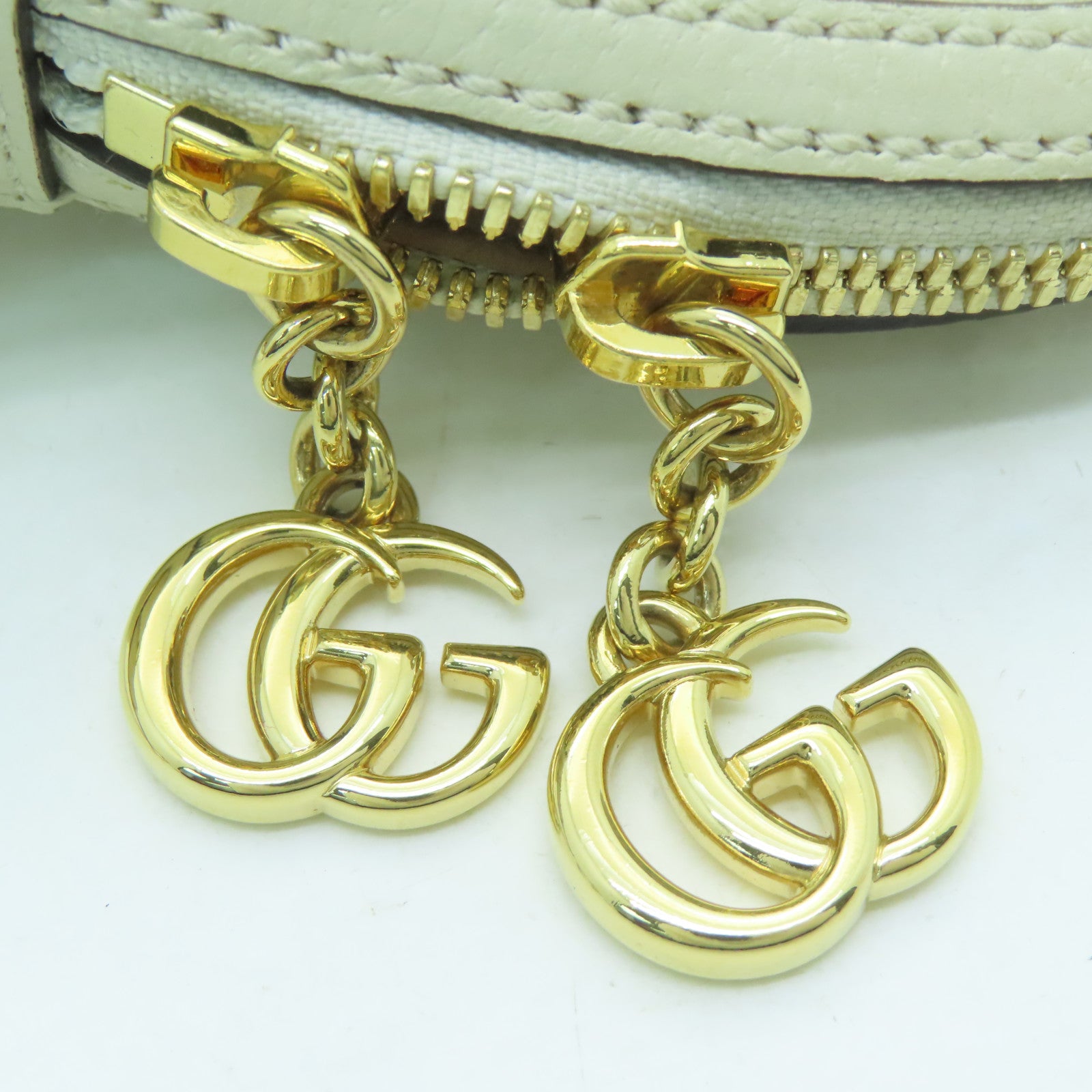 GUCCI 牛皮皮革Ophidia金扣肩背袋白色