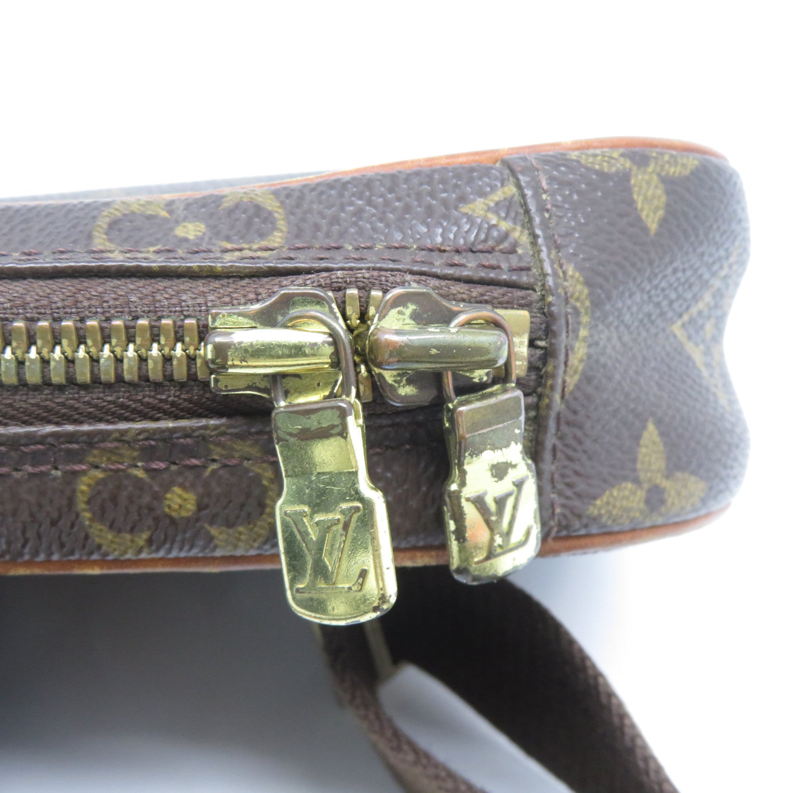LOUIS VUITTON Monogram Pochette Gange金扣腰包啡色