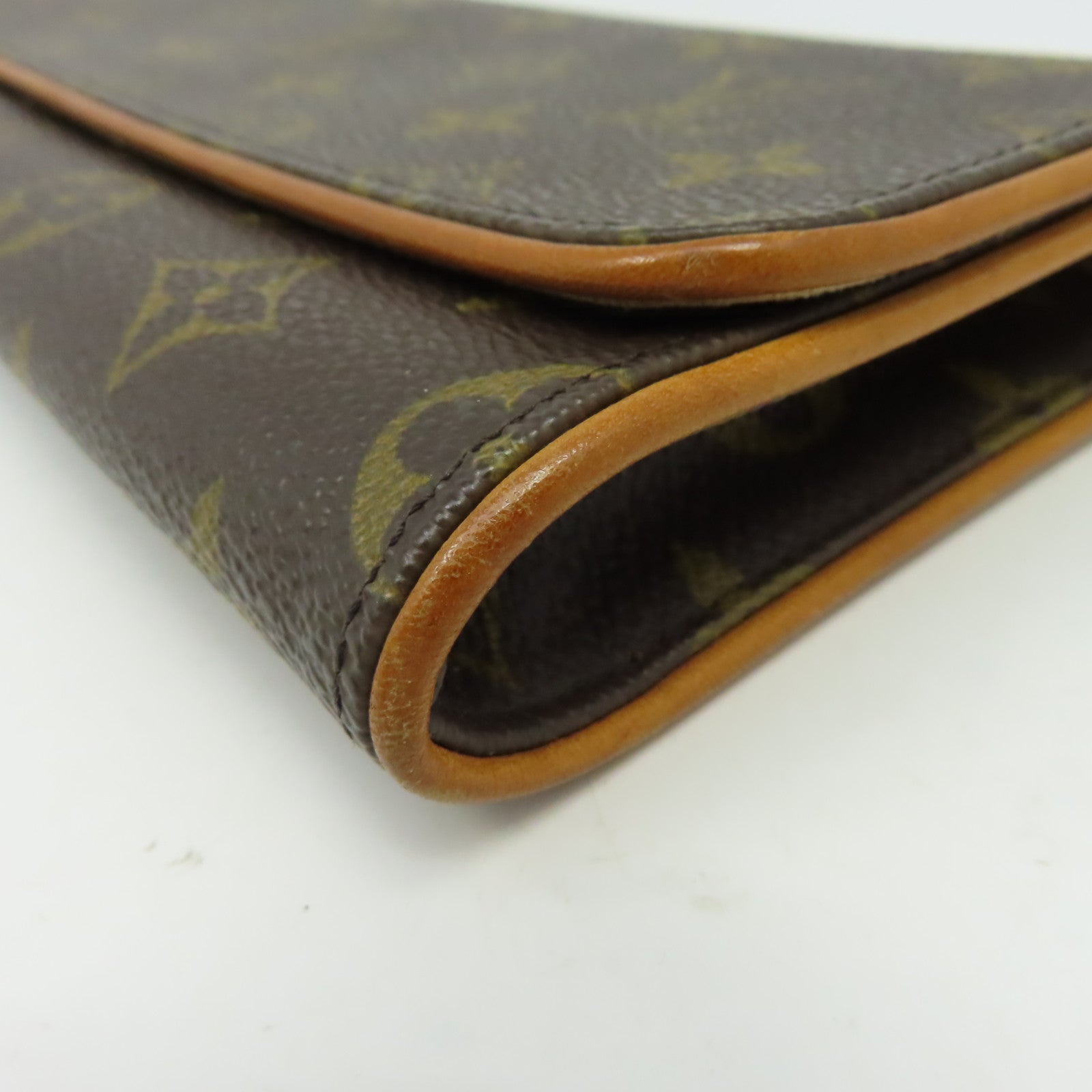 LOUIS VUITTON Monogram Pochette Twin GM金扣肩背袋啡色