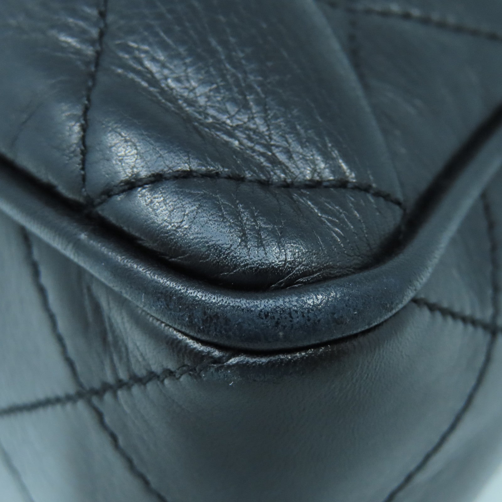 CHANEL 菱格羊皮皮革Chain Shoulder金扣鏈帶肩背袋黑色