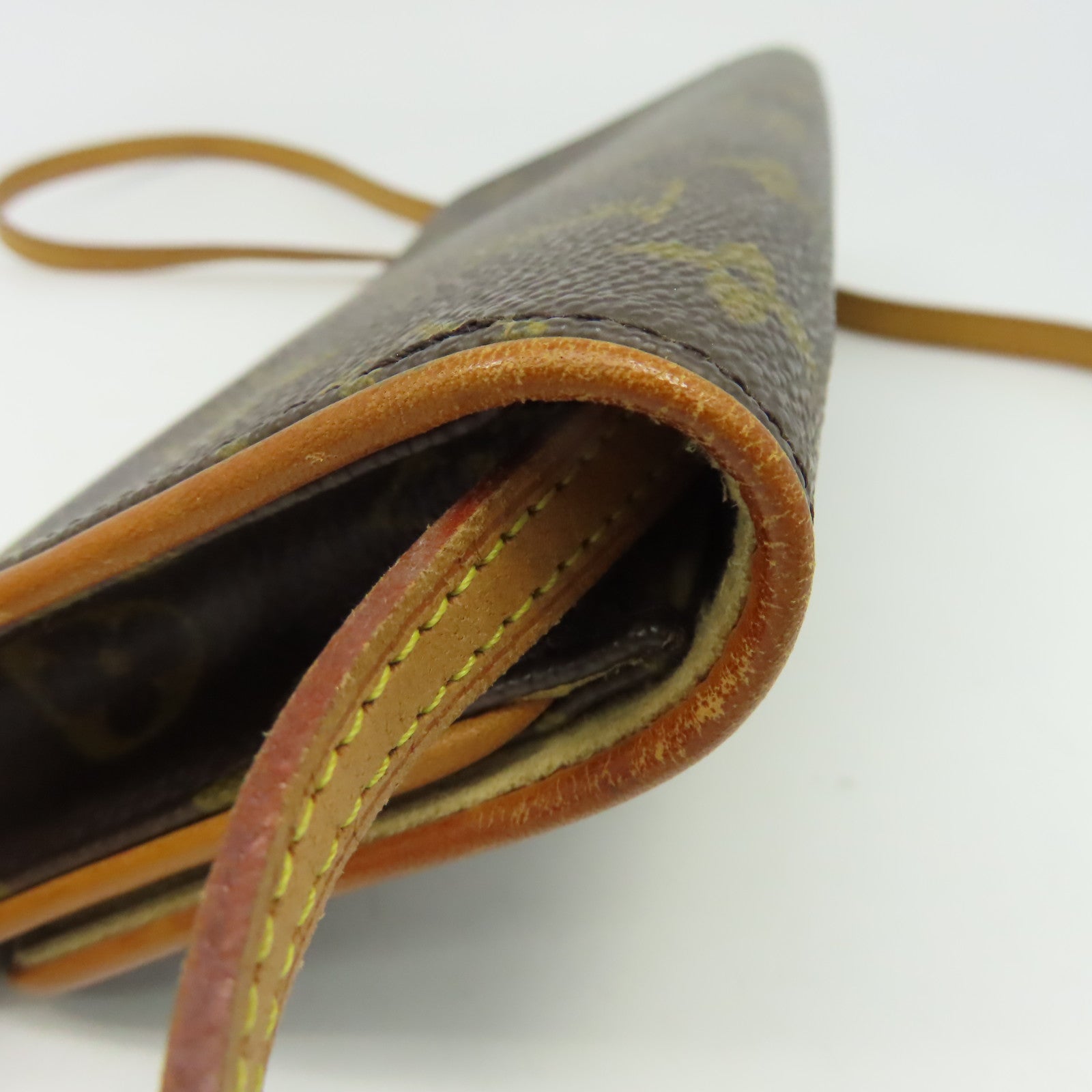 LOUIS VUITTON Monogram Pochette Twin GM金扣肩背袋啡色