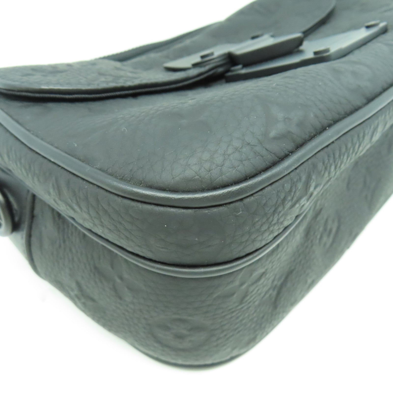 LOUIS VUITTON Monogram Taurillon S Lock Bag黑扣肩背袋黑色