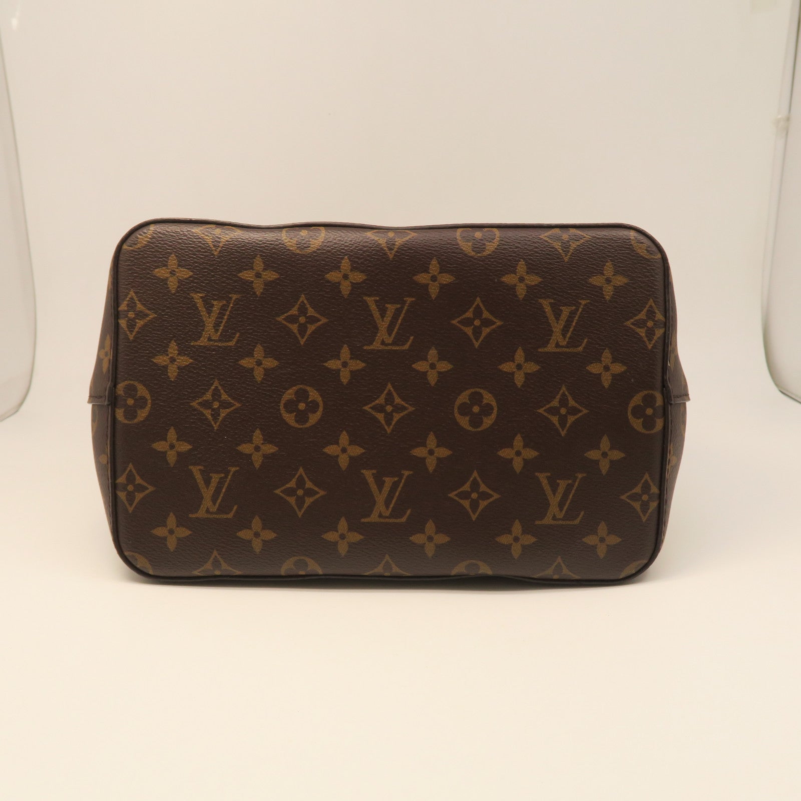 LOUIS VUITTON Monogram Neo NoeMM Gold Buckle Shoulder Bag Brown