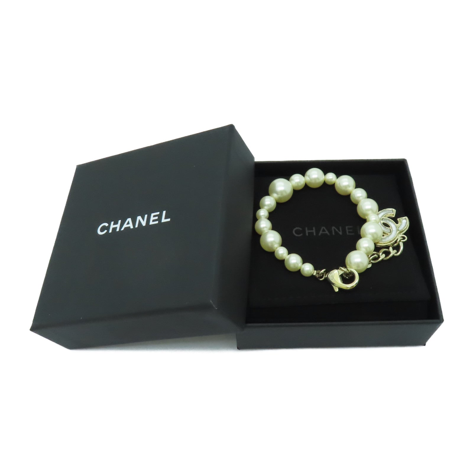 CHANEL 仿珍珠/金屬Bracelet金扣手鏈金色