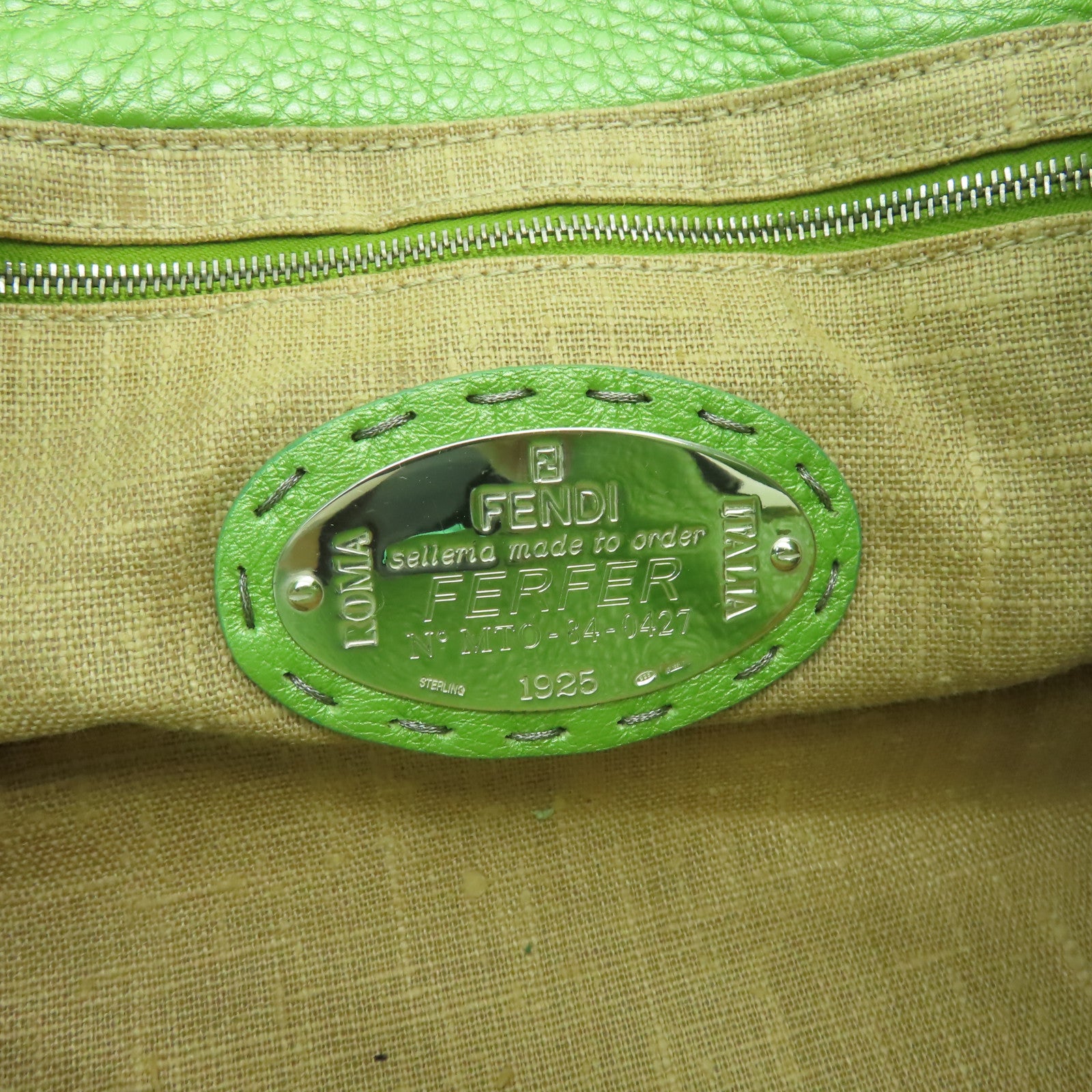 FENDI 牛皮皮革Handbag銀扣肩背袋綠色