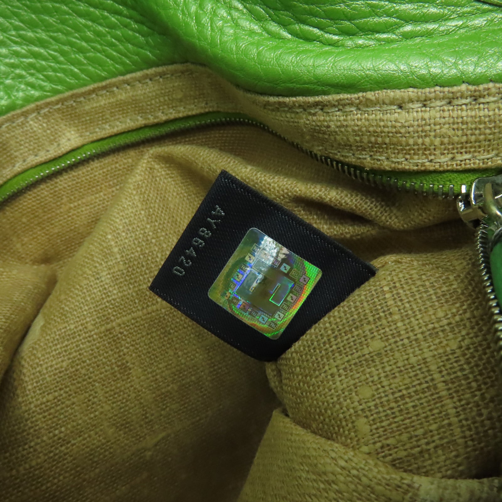 FENDI 牛皮皮革Handbag銀扣肩背袋綠色