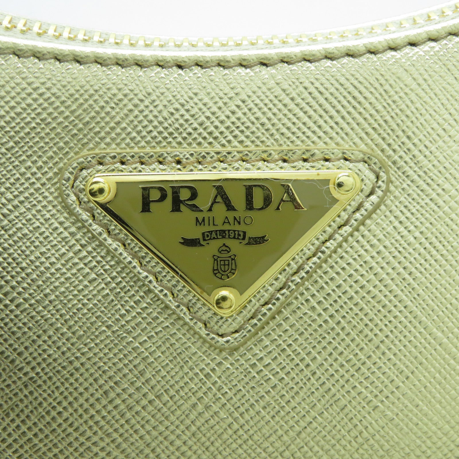 PRADA 牛皮皮革Shoulder Bag金扣肩背袋金色