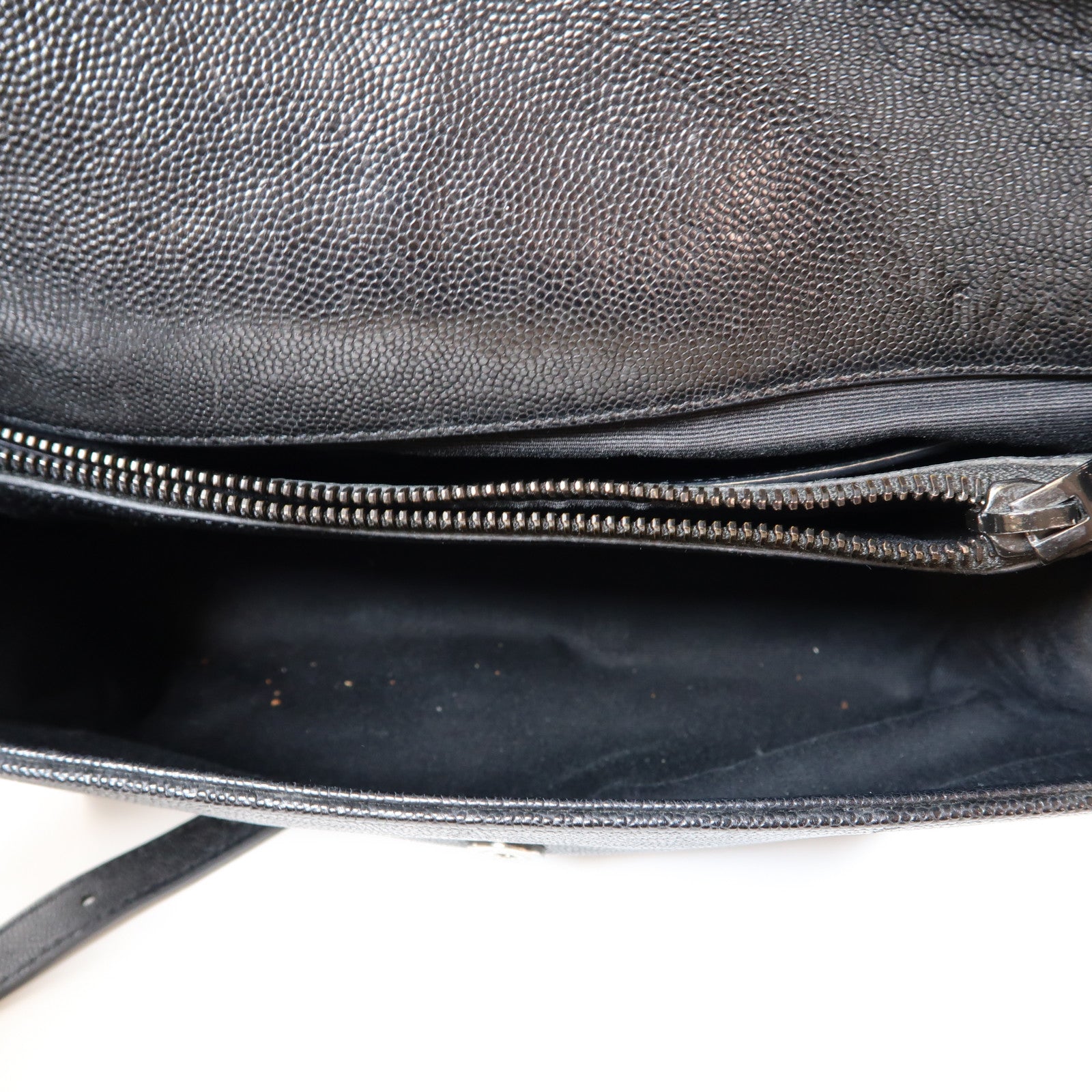 YVES SAINT LAURENT 牛皮皮革Shoulder Bag銀扣肩背袋黑色