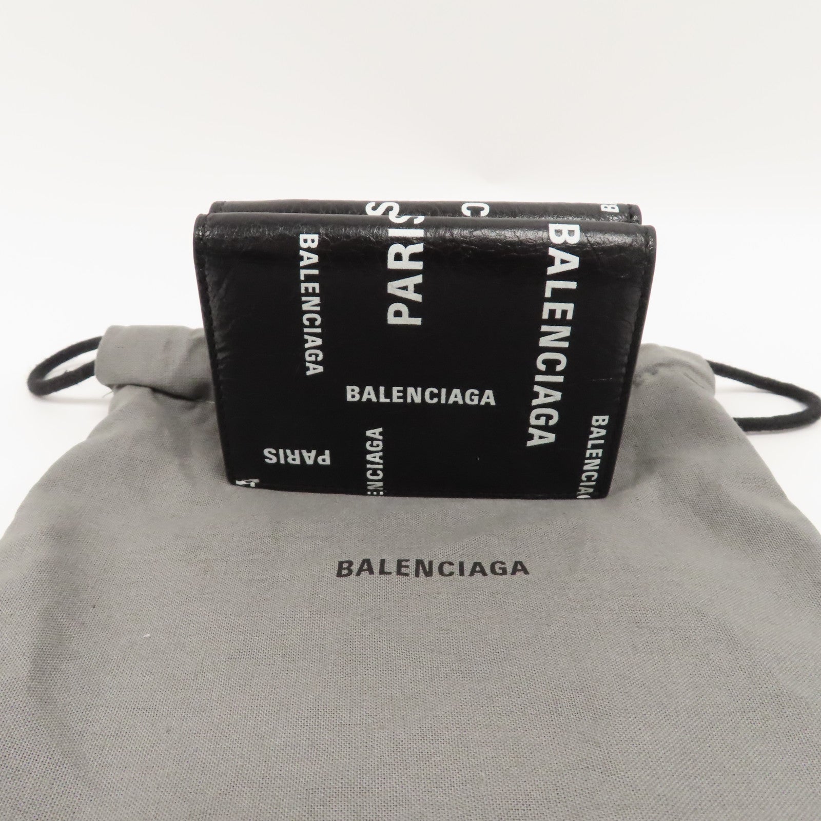 BALENCIAGA 牛皮皮革Mini Wallet銀扣鈕扣錢包黑色