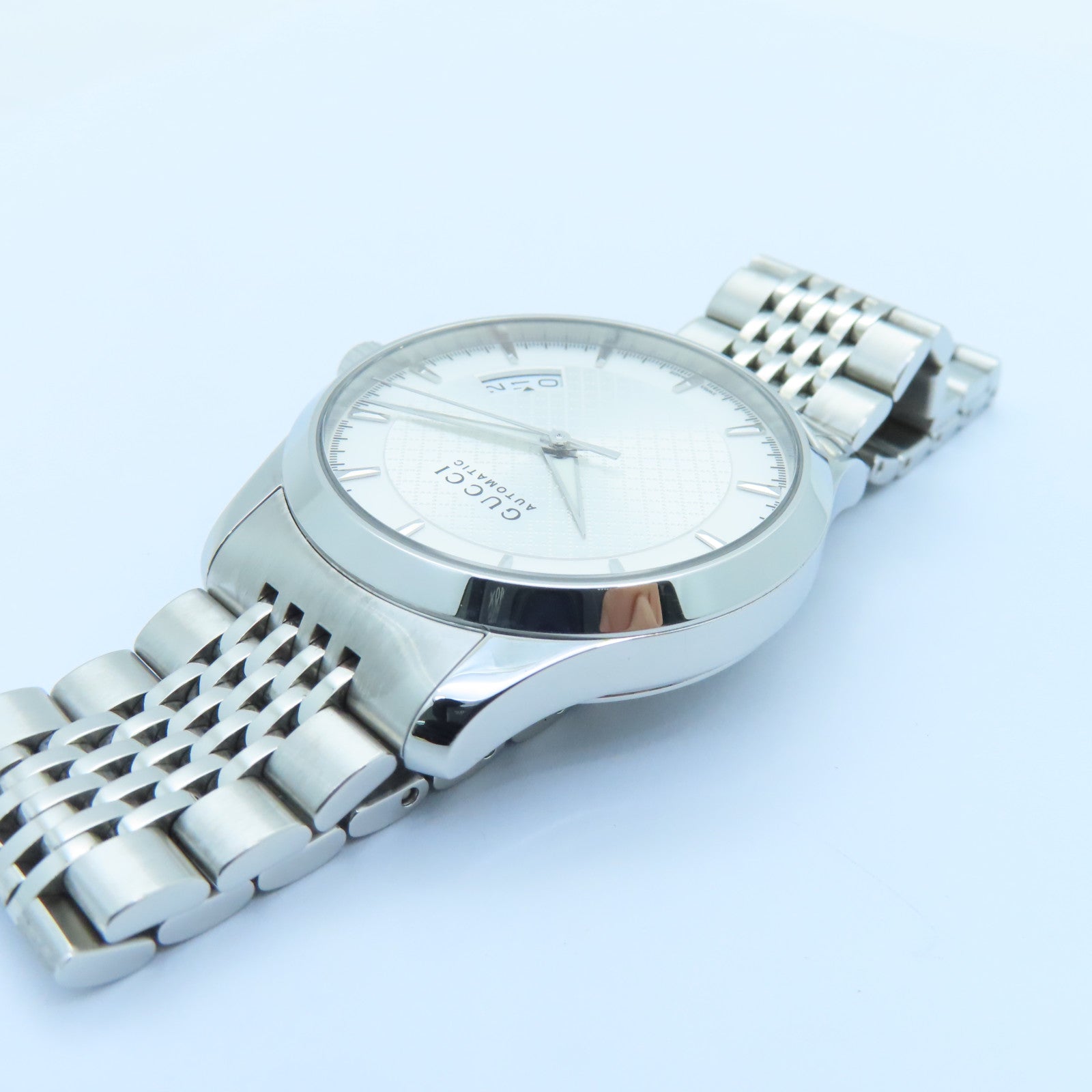 GUCCI Gucci G-Timeless Stainless Steel Watch Automatic Movement Silver