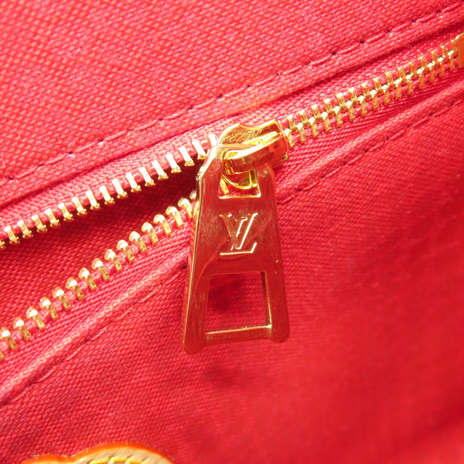 LOUIS VUITTON Monogram LV x YK On The Go PM金扣手挽肩背兩用啡色袋