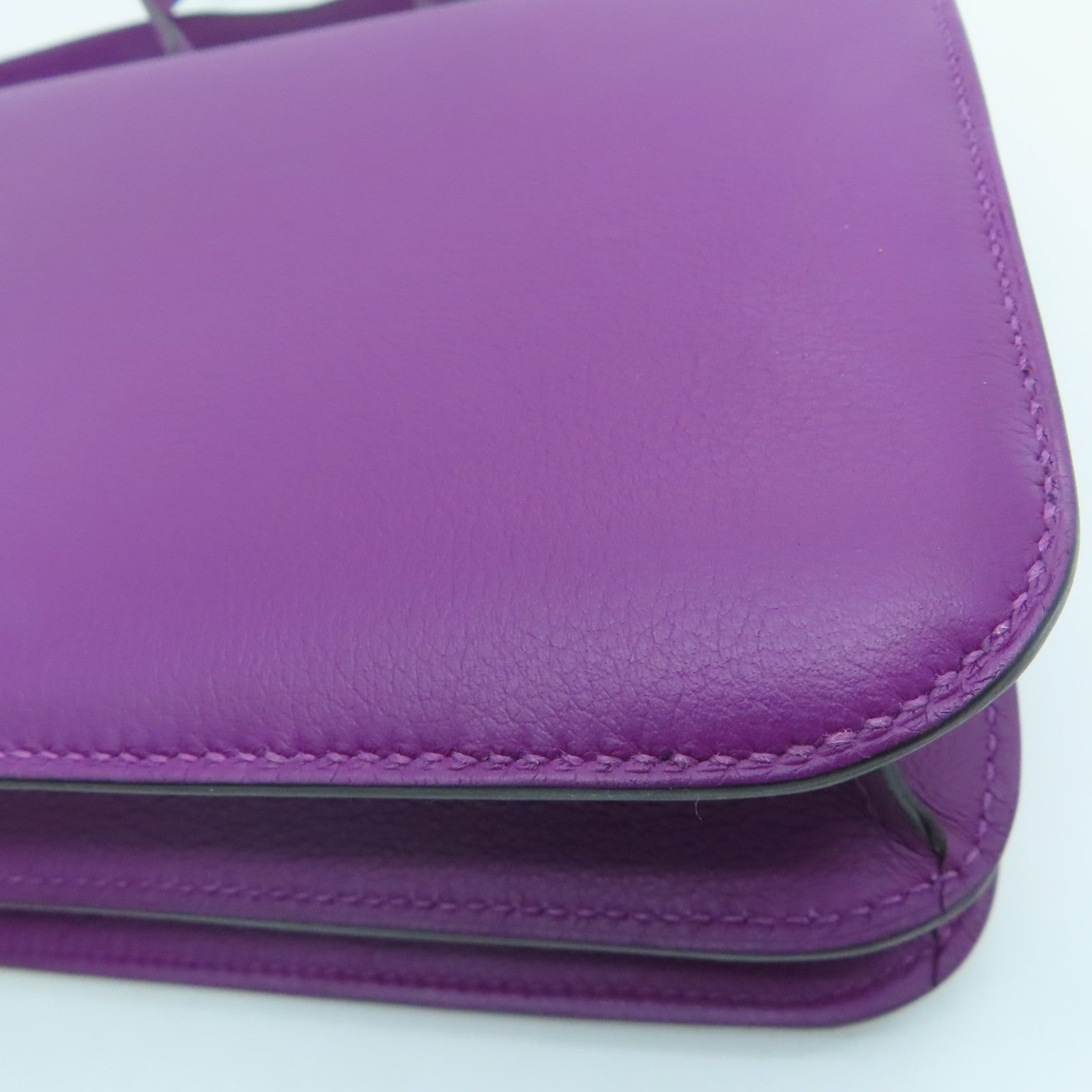 HERMES Evercolor Leather Constance 24 Gold Buckle Shoulder Bag Anemone/Purple