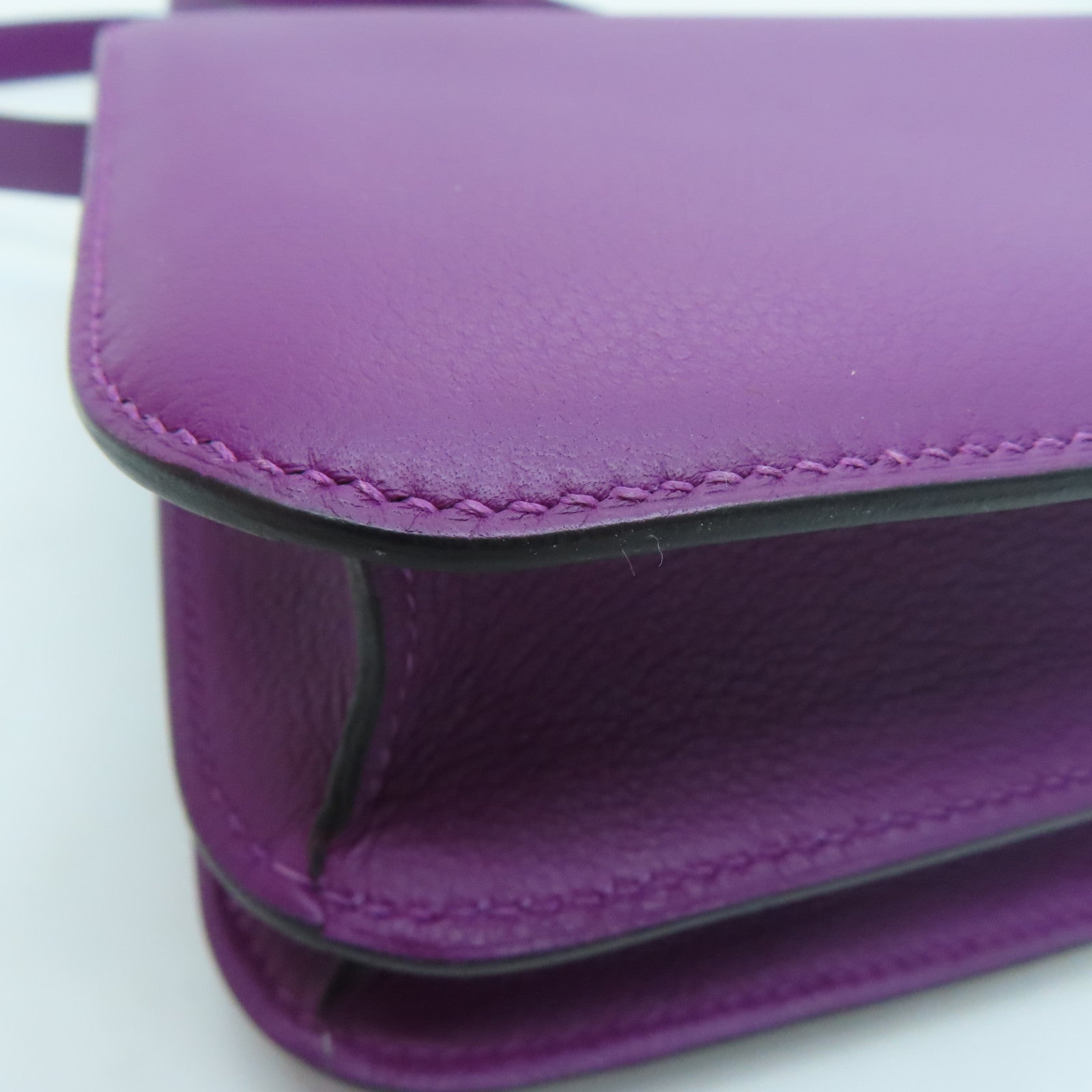 HERMES Evercolor Leather Constance 24 Gold Buckle Shoulder Bag Anemone/Purple