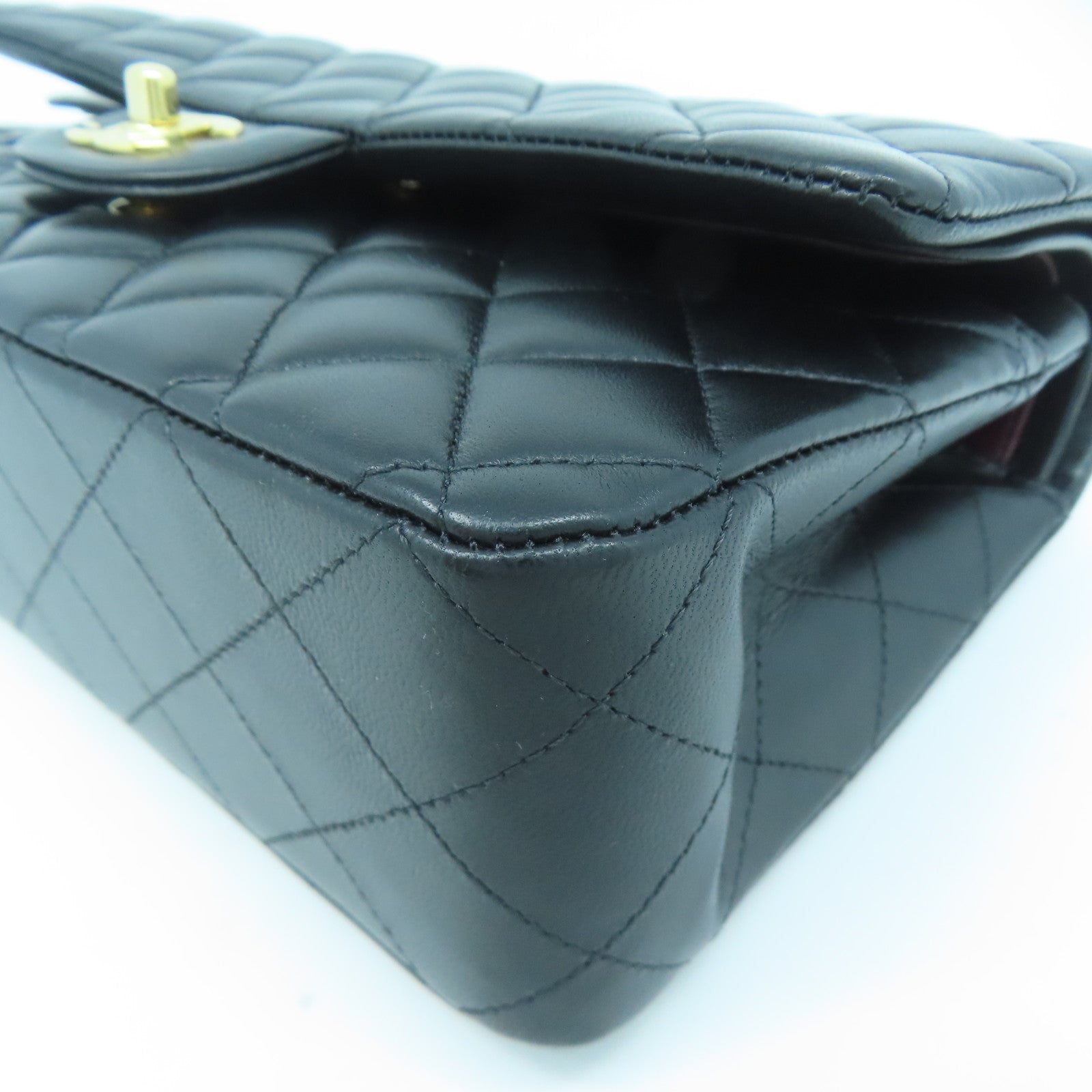 CHANEL 菱格羊皮皮革Classic 25金扣鏈帶肩背袋黑色