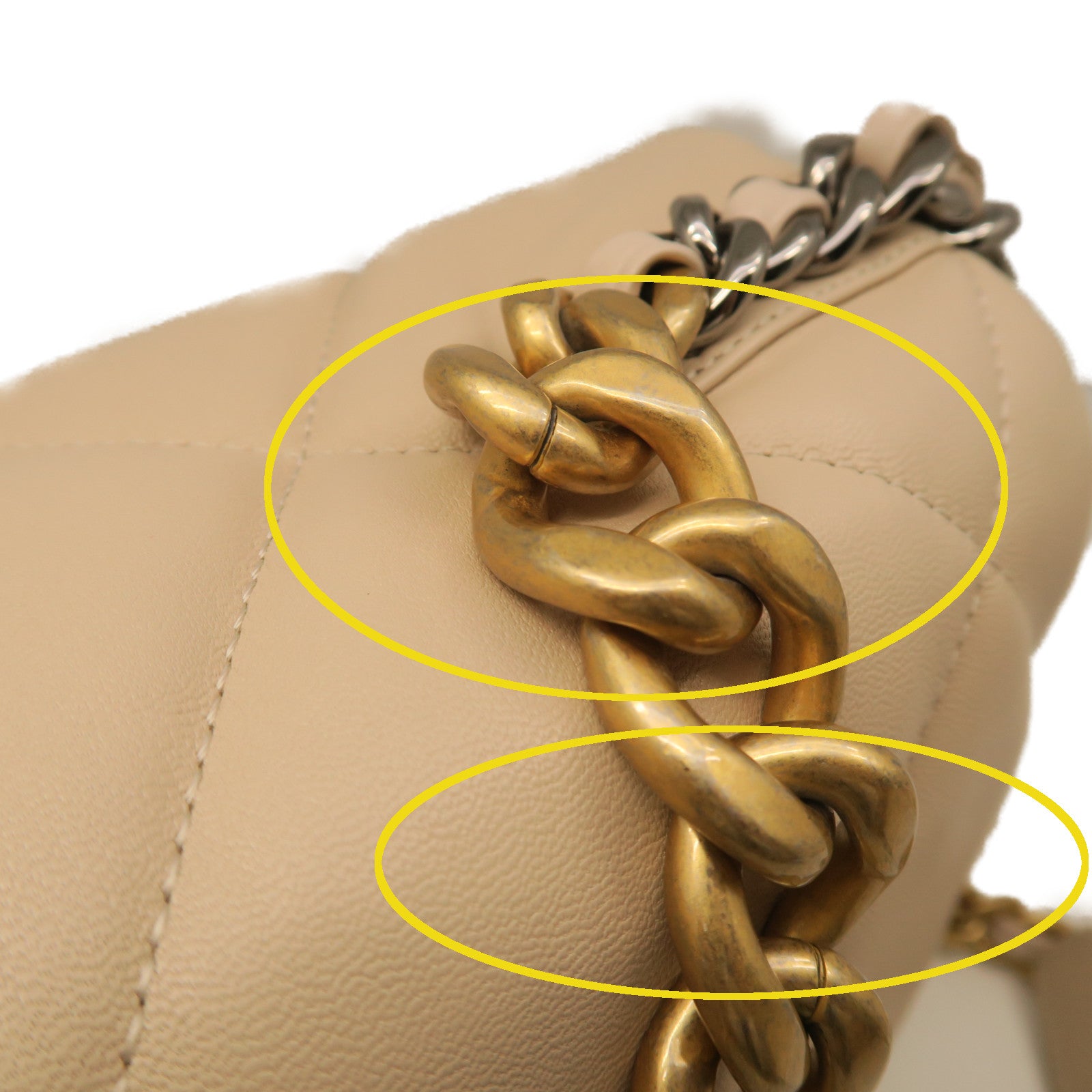 CHANEL rhombic sheepskin leather Chanel 19 Large gold buckle handle shoulder shoulder bag beige