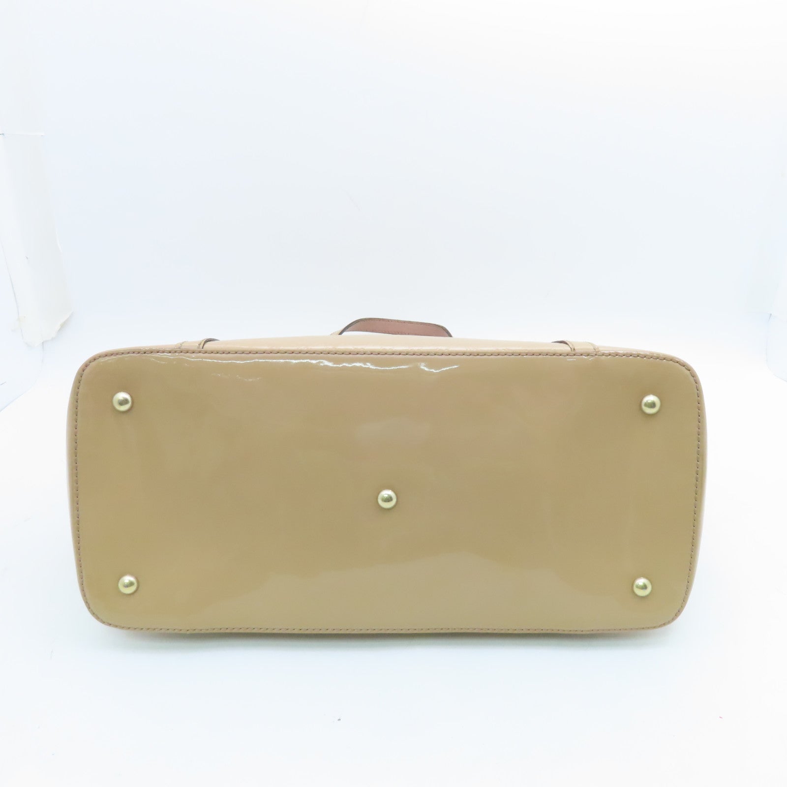 GUCCI patent leather 2way Shoulder Bag gold buckle handle shoulder bag beige