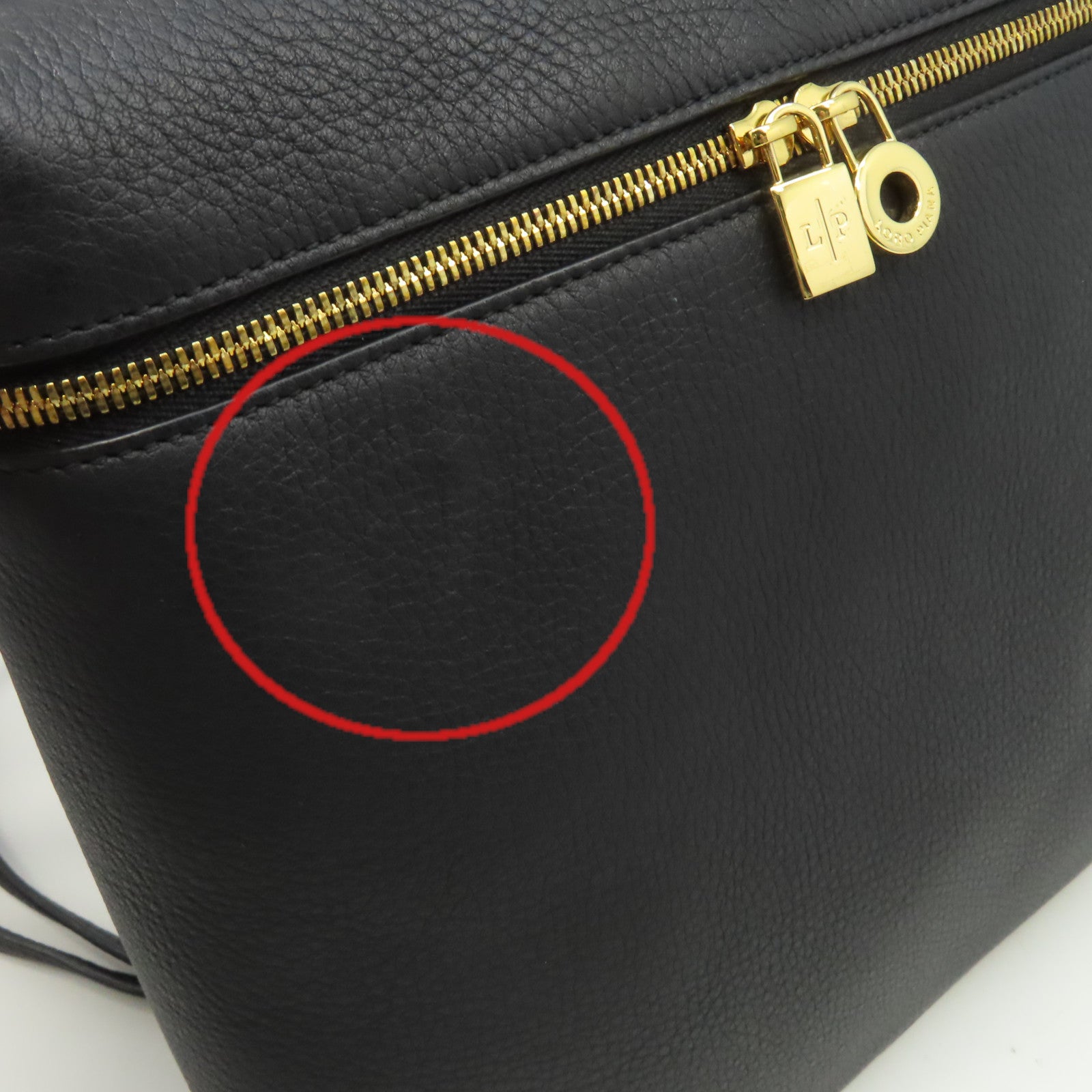 Loro Piana 牛皮皮革Backpack金扣背包黑色