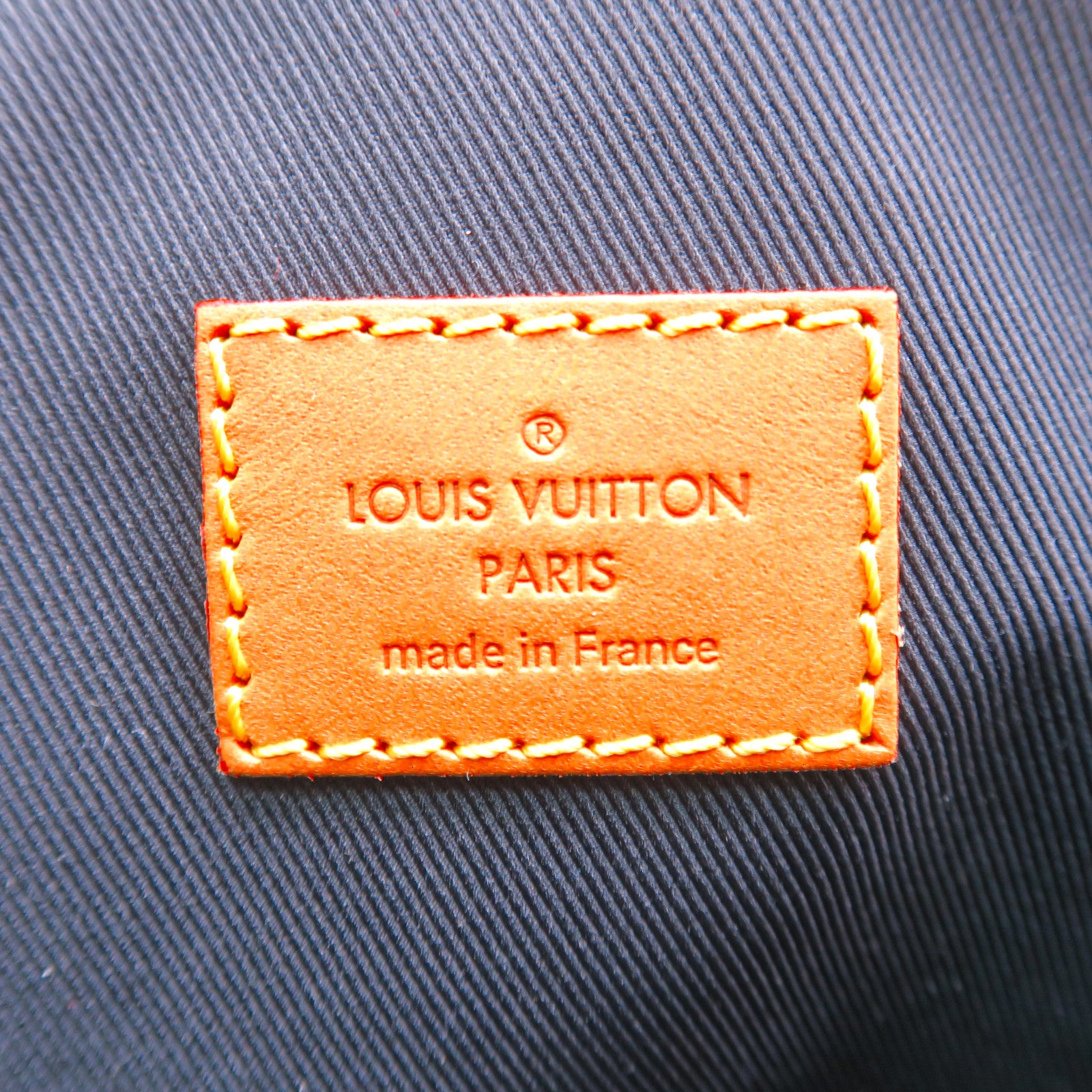 LOUIS VUITTON Monogram Giant Damier Nigo Amazone Sling Bag黑扣肩背袋棕色/黑色