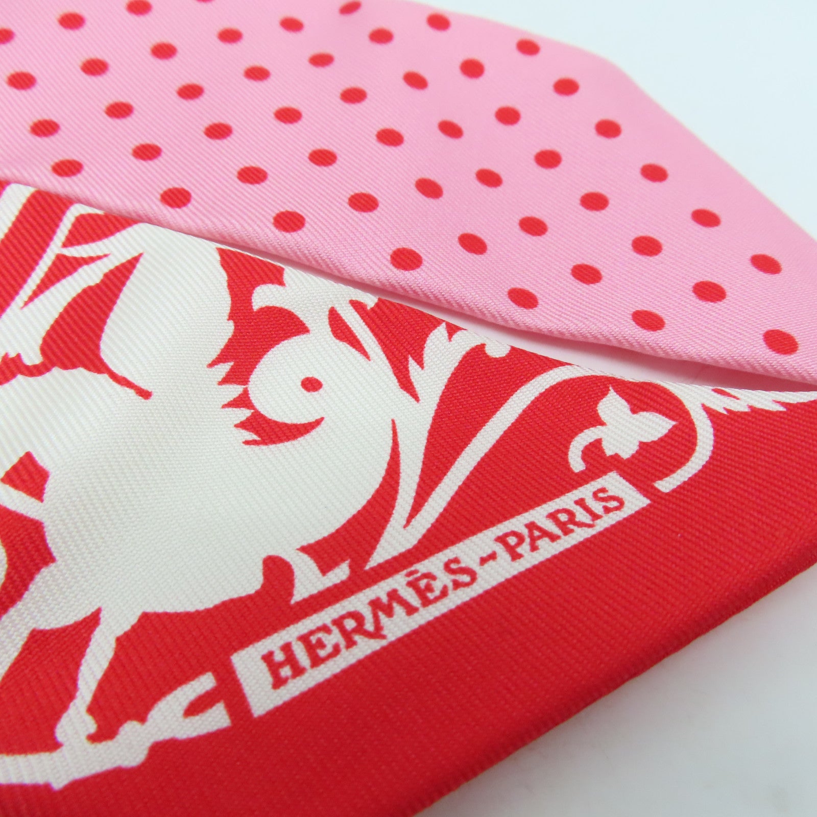 HERMES 【激减优惠】丝质Twilly丝巾粉红色