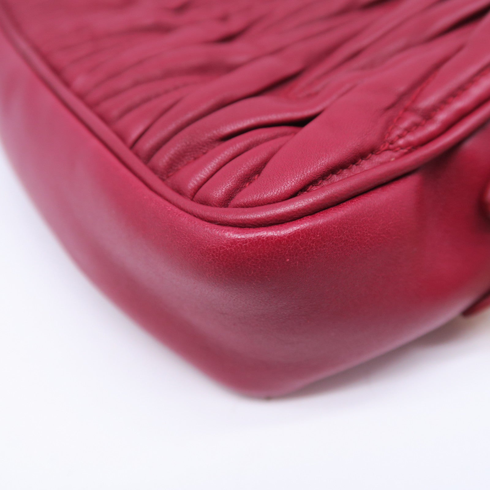 Miu Miu 羊皮皮革Shoulder Bag金扣肩背袋紅色