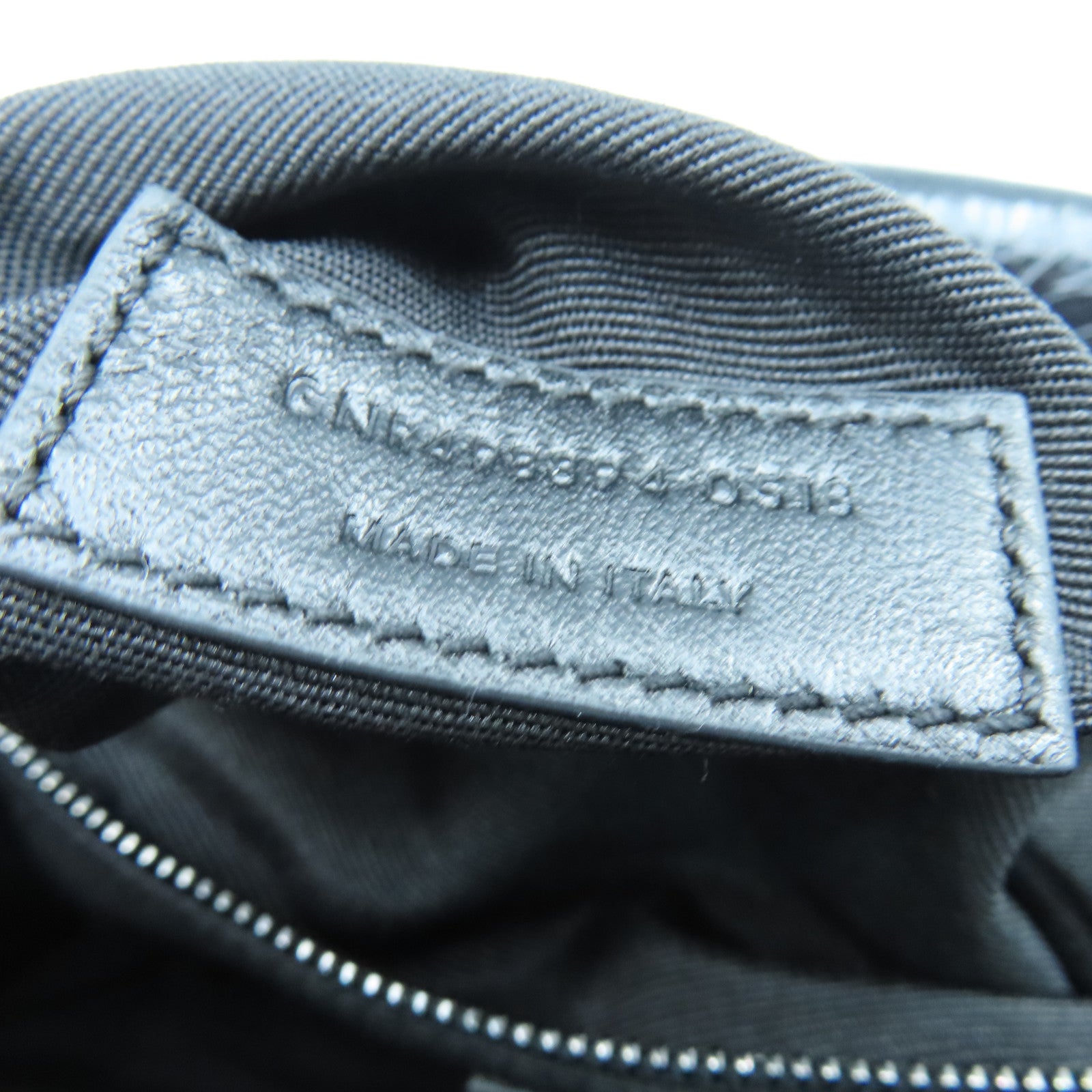 SAINT LAURENT 斜紋牛皮皮革Niki銀扣鏈帶肩背袋黑色