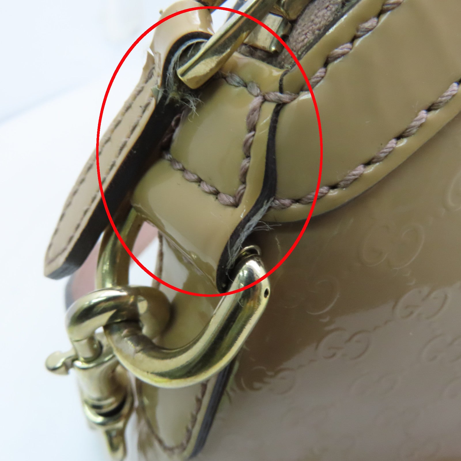 GUCCI patent leather 2way Shoulder Bag gold buckle handle shoulder bag beige
