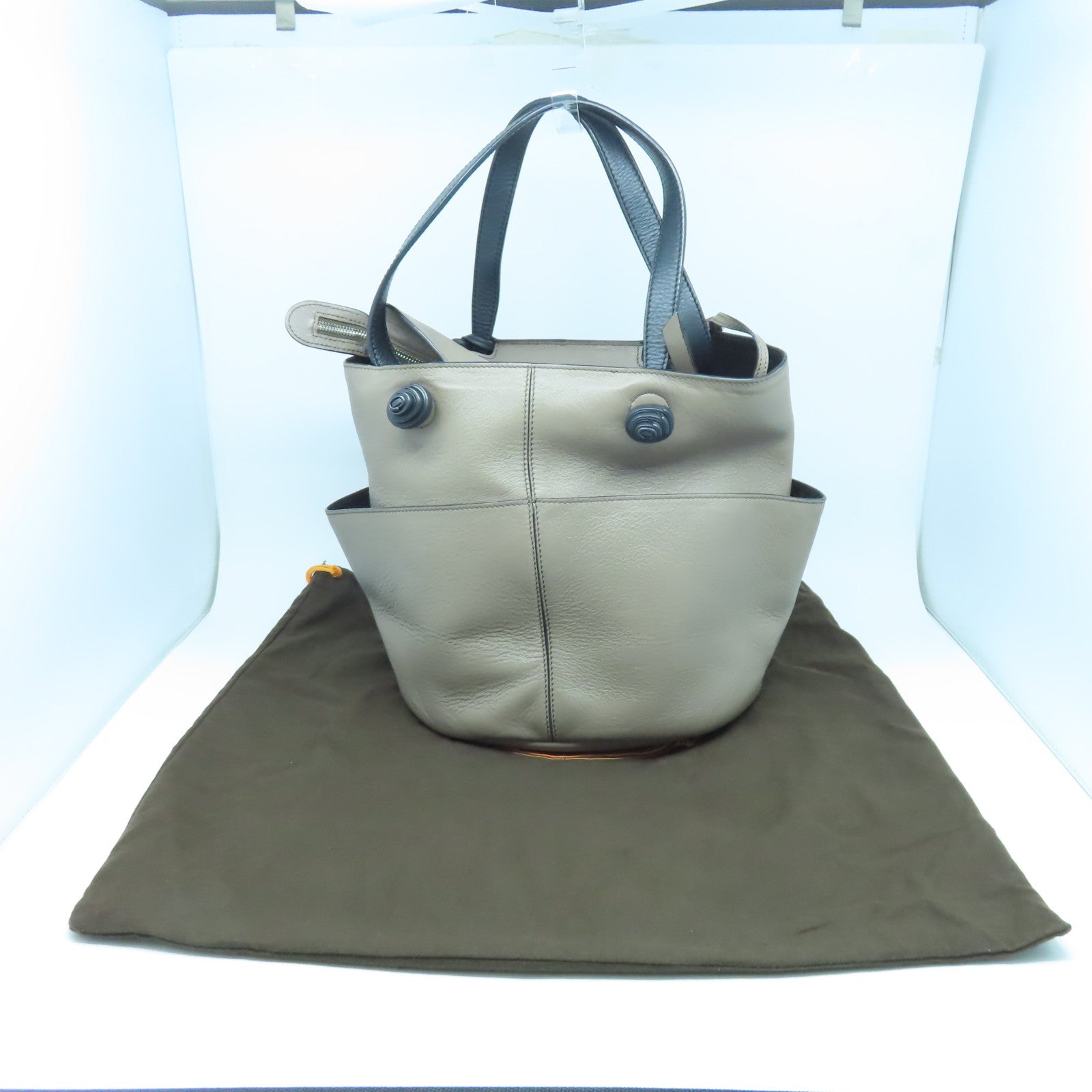TOD’S 牛皮皮革Shoulder Bag銀扣肩背袋灰色/黑色