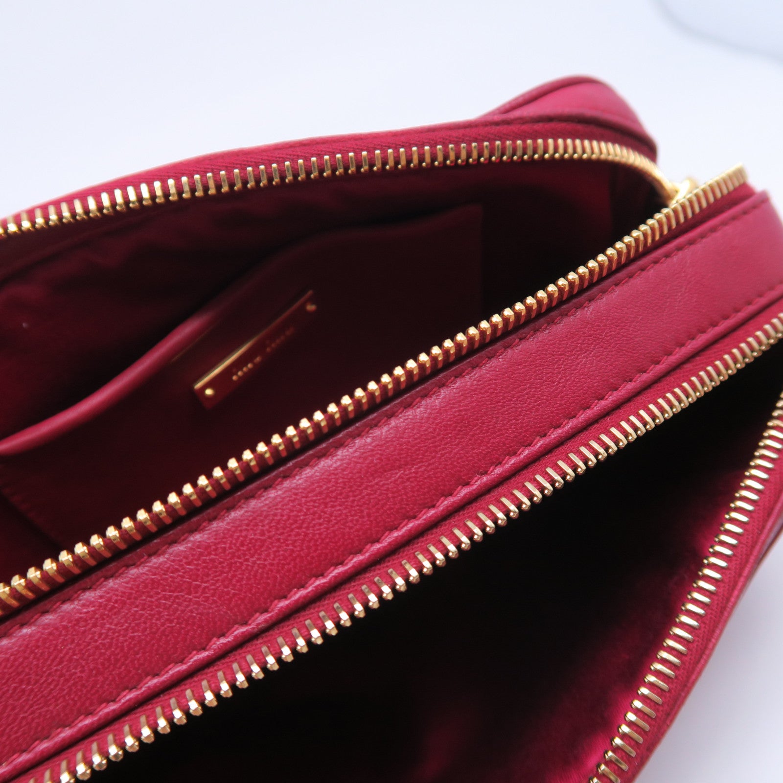 Miu Miu 羊皮皮革Shoulder Bag金扣肩背袋紅色