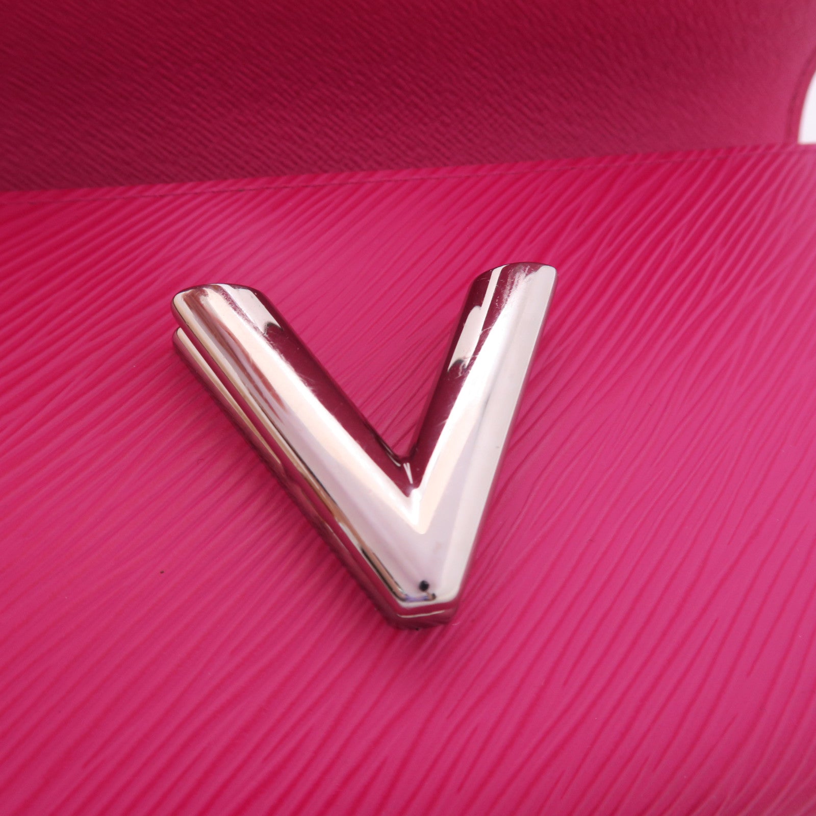 LOUIS VUITTON Epi Twist Wallet銀扣長錢包桃紅色