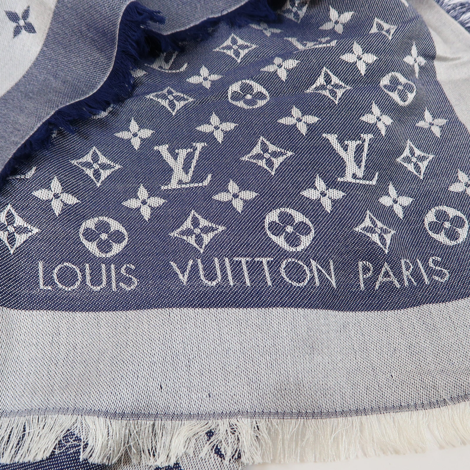 LOUIS VUITTON Monogram Denim Shawl Scarf圍巾藍色/灰色