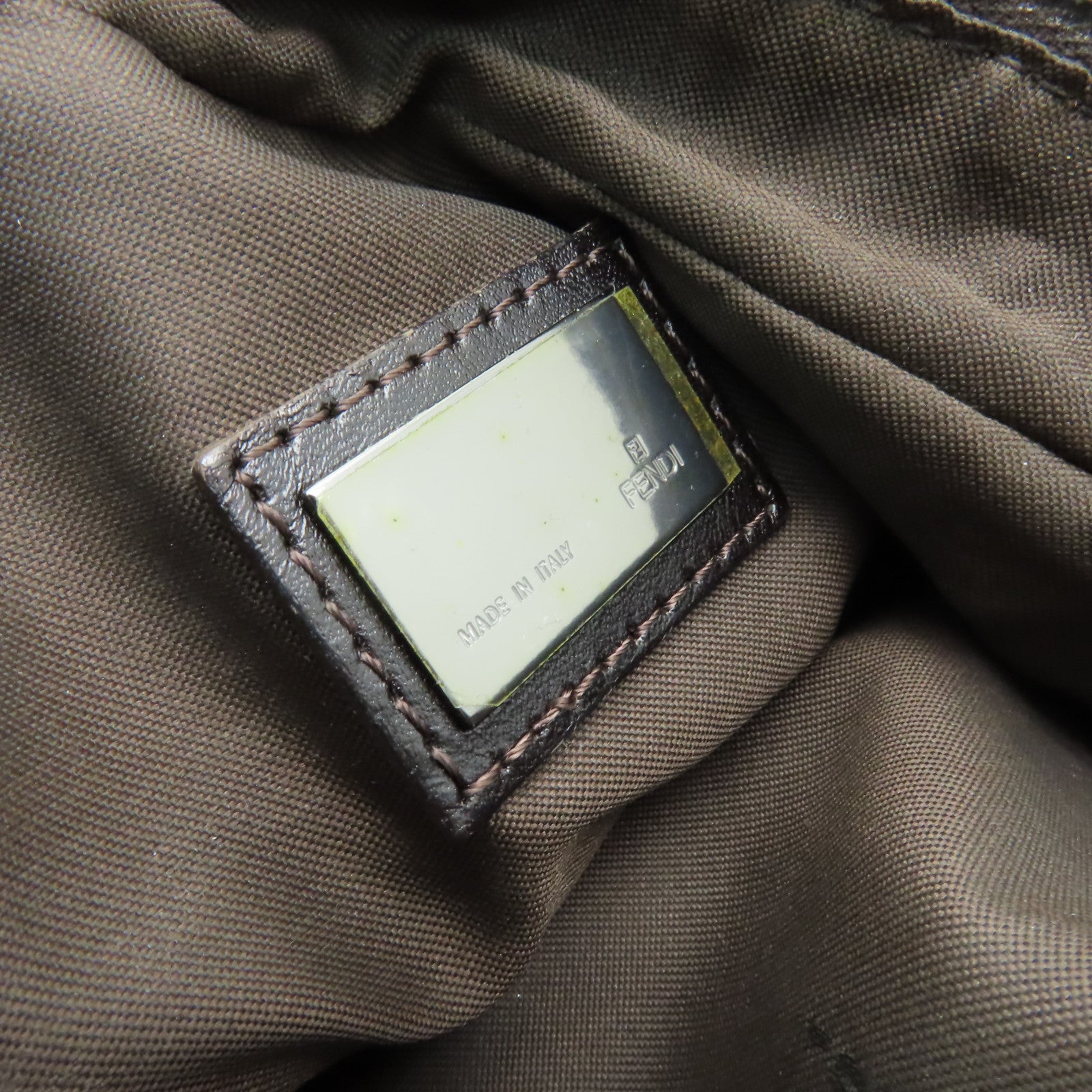 FENDI 帆布Shoulder Bag銀扣肩背袋啡色