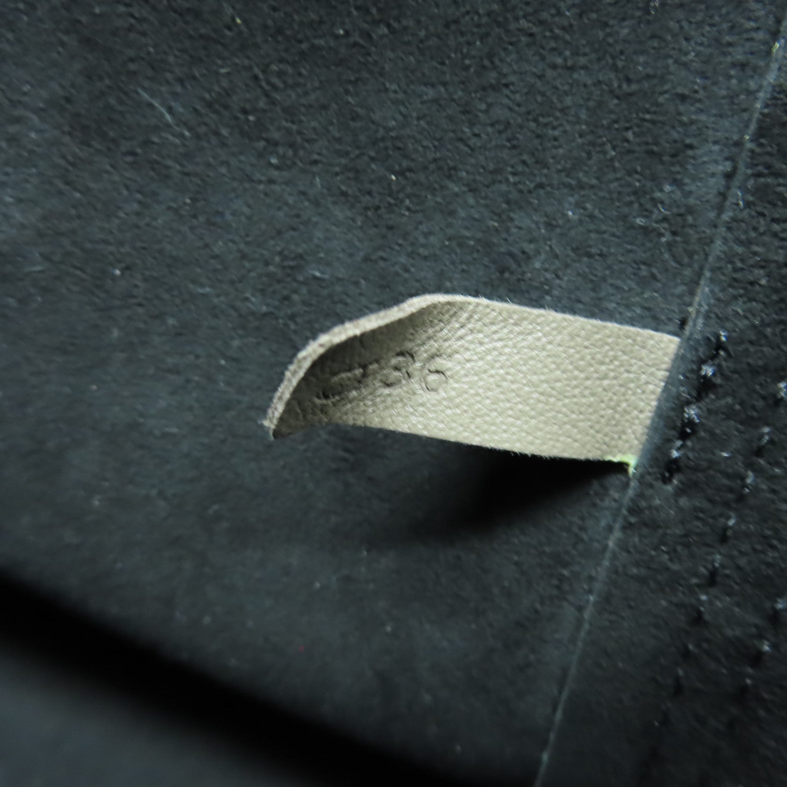 TOD’S 牛皮皮革Shoulder Bag銀扣肩背袋灰色/黑色
