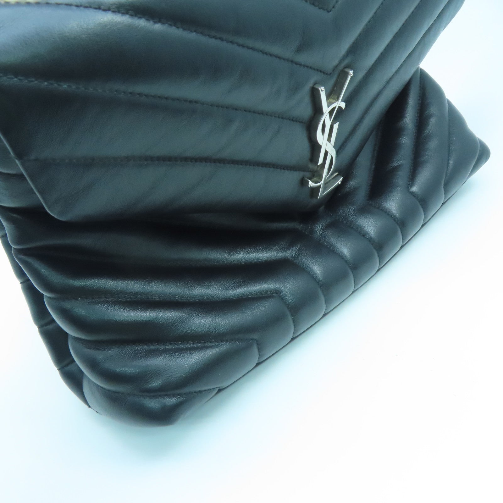 SAINT LAURENT Leather Shoulder Bag Silver Buckle Chain Shoulder Bag Black