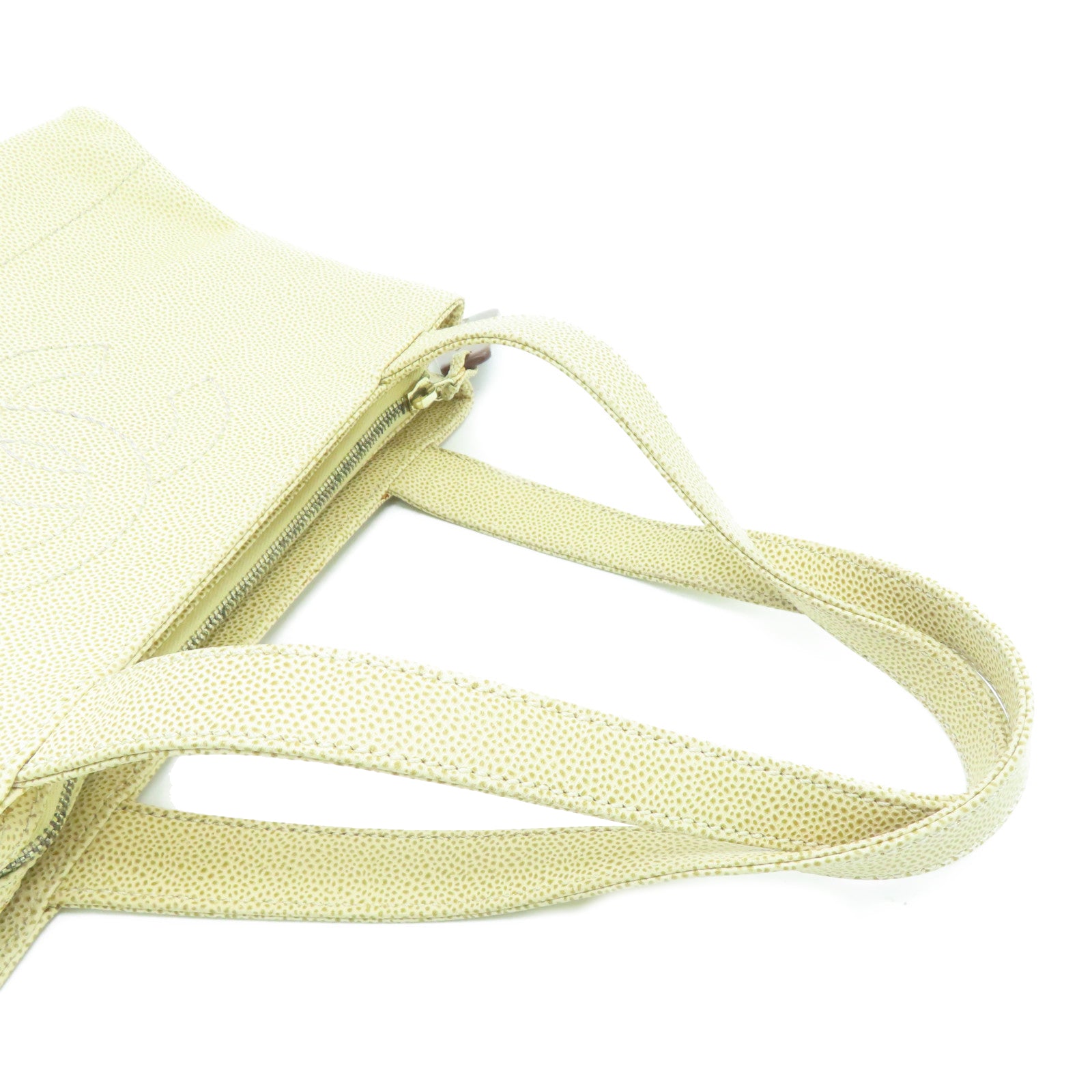 CHANEL 【激减优惠】Caviar皮革Shoulder Bag金扣肩背袋米色