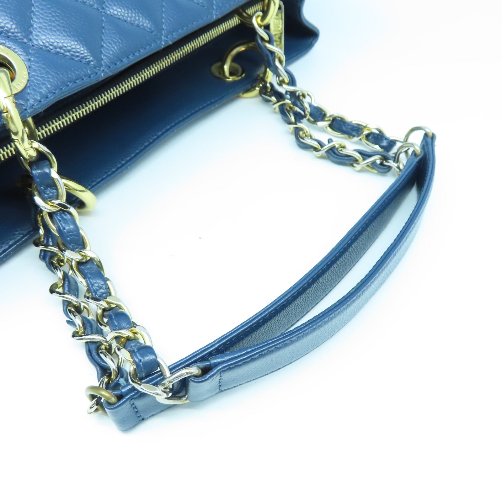 CHANEL 菱格Caviar皮革GST金扣鏈帶手挽袋藍色