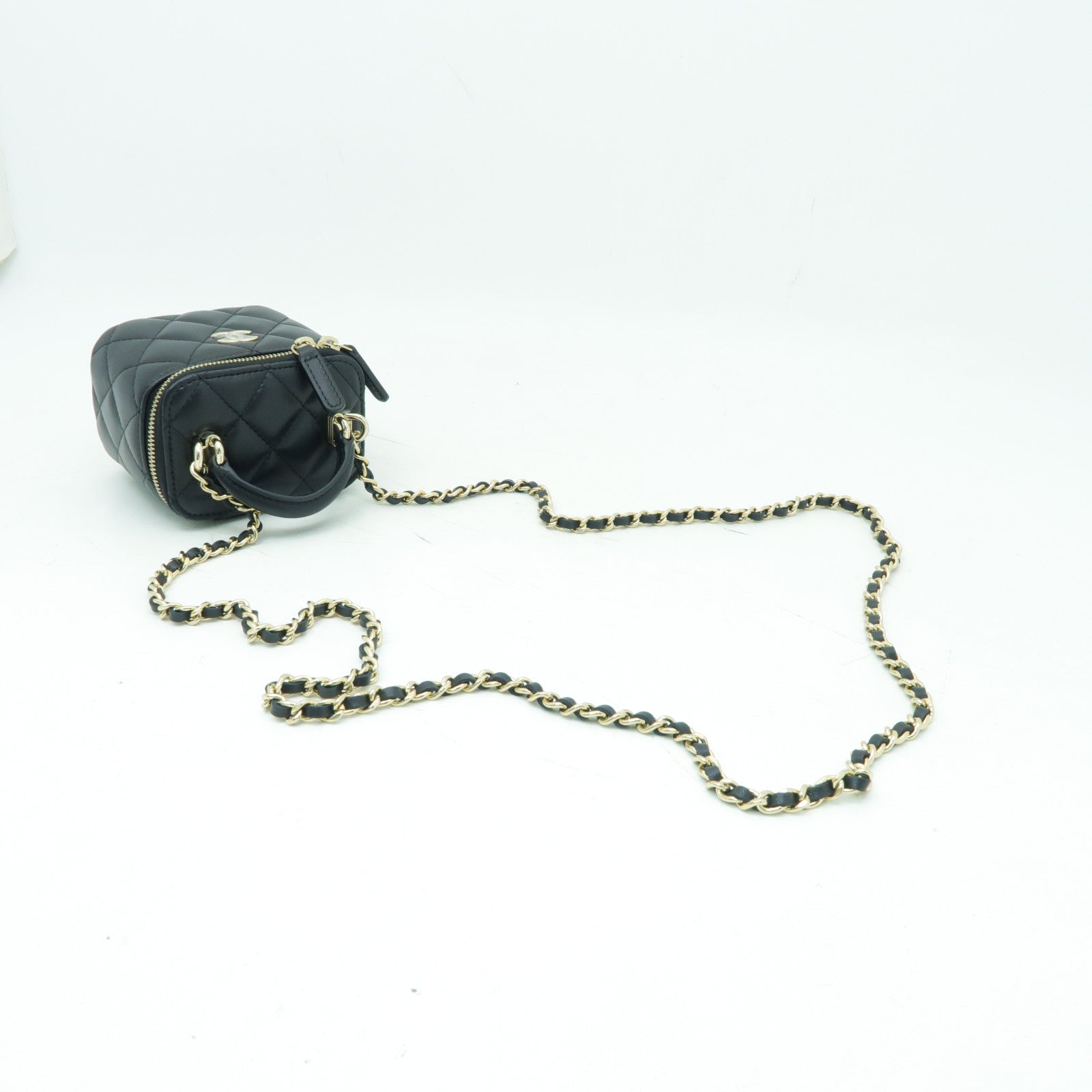 CHANEL 菱格羊皮皮革Chain Shoulder金扣鏈帶肩背袋黑色