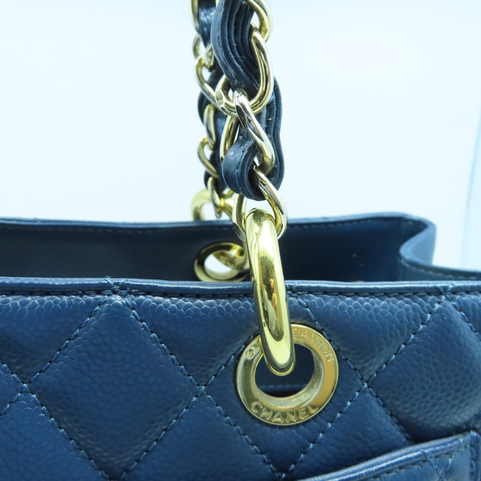 CHANEL 菱格Caviar皮革GST金扣鏈帶手挽袋藍色