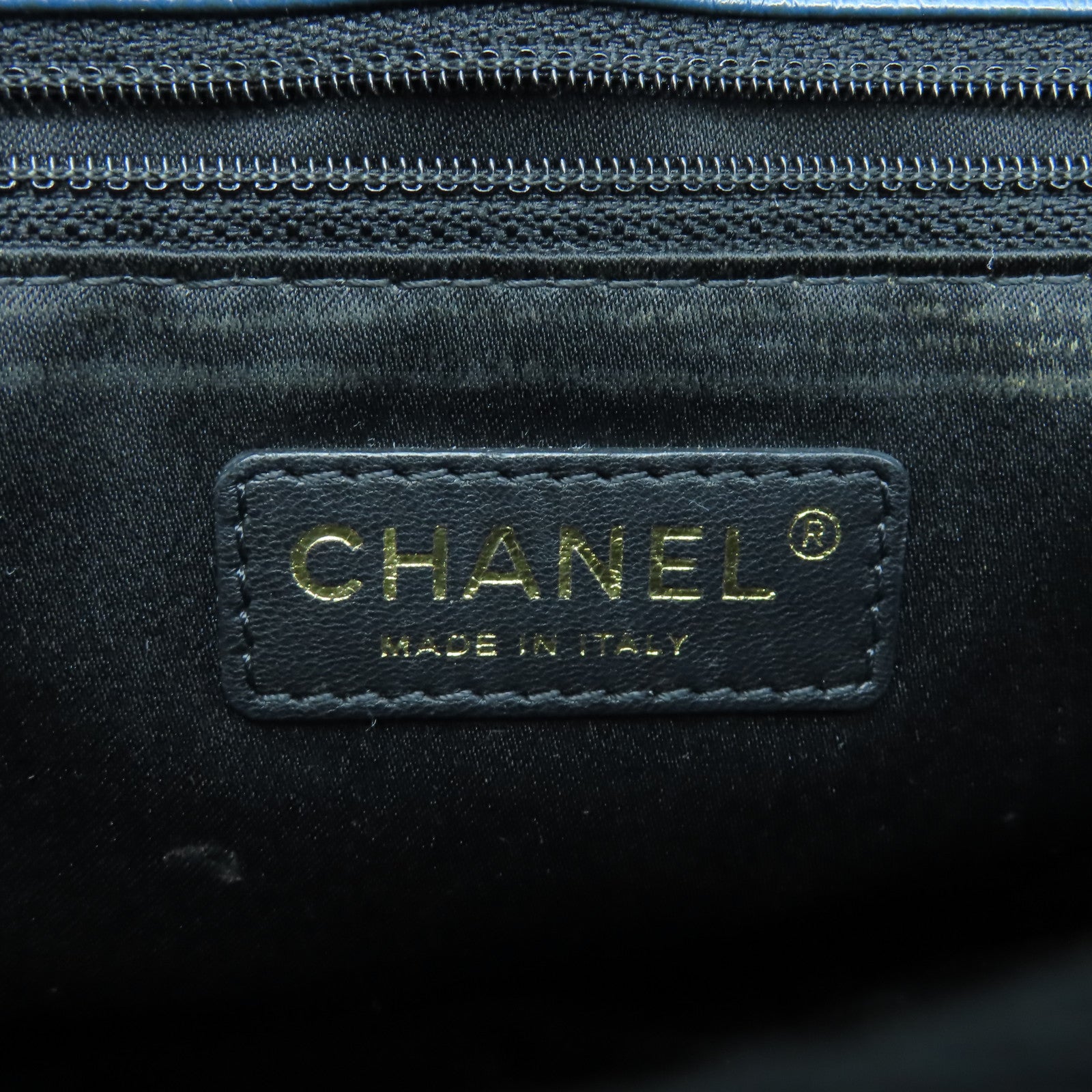 CHANEL 菱格Caviar皮革GST金扣鏈帶手挽袋藍色